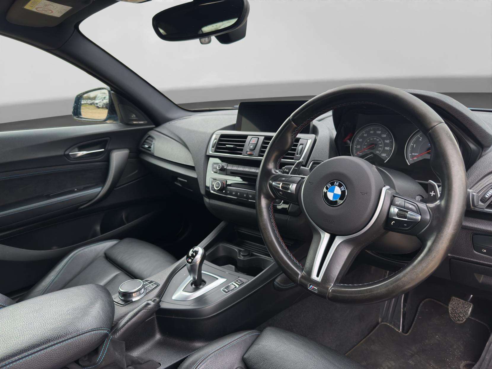 2017 BMW M2 2017 BMW M2