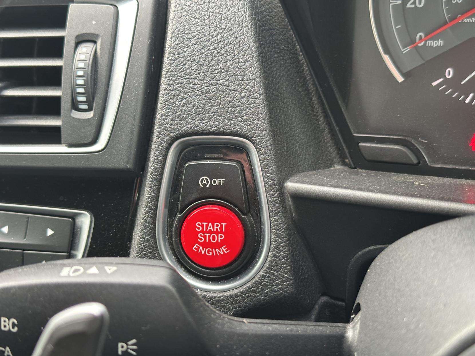 2017 BMW M2 2017 BMW M2