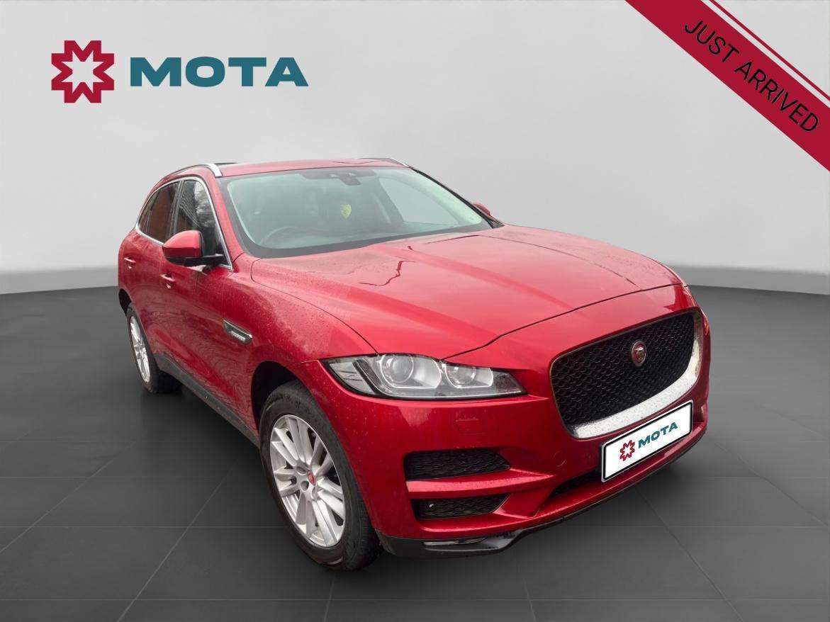 A 2017 JAGUAR F-PACE 2.0 D180 Portfolio SUV 5dr Diesel Auto AWD Euro 6 (s/s) (180 ps) A 2017 JAGUAR F-PACE 2.0 D180 Portfolio SUV 5dr Diesel Auto AWD Euro 6 (s/s) (180 ps)
