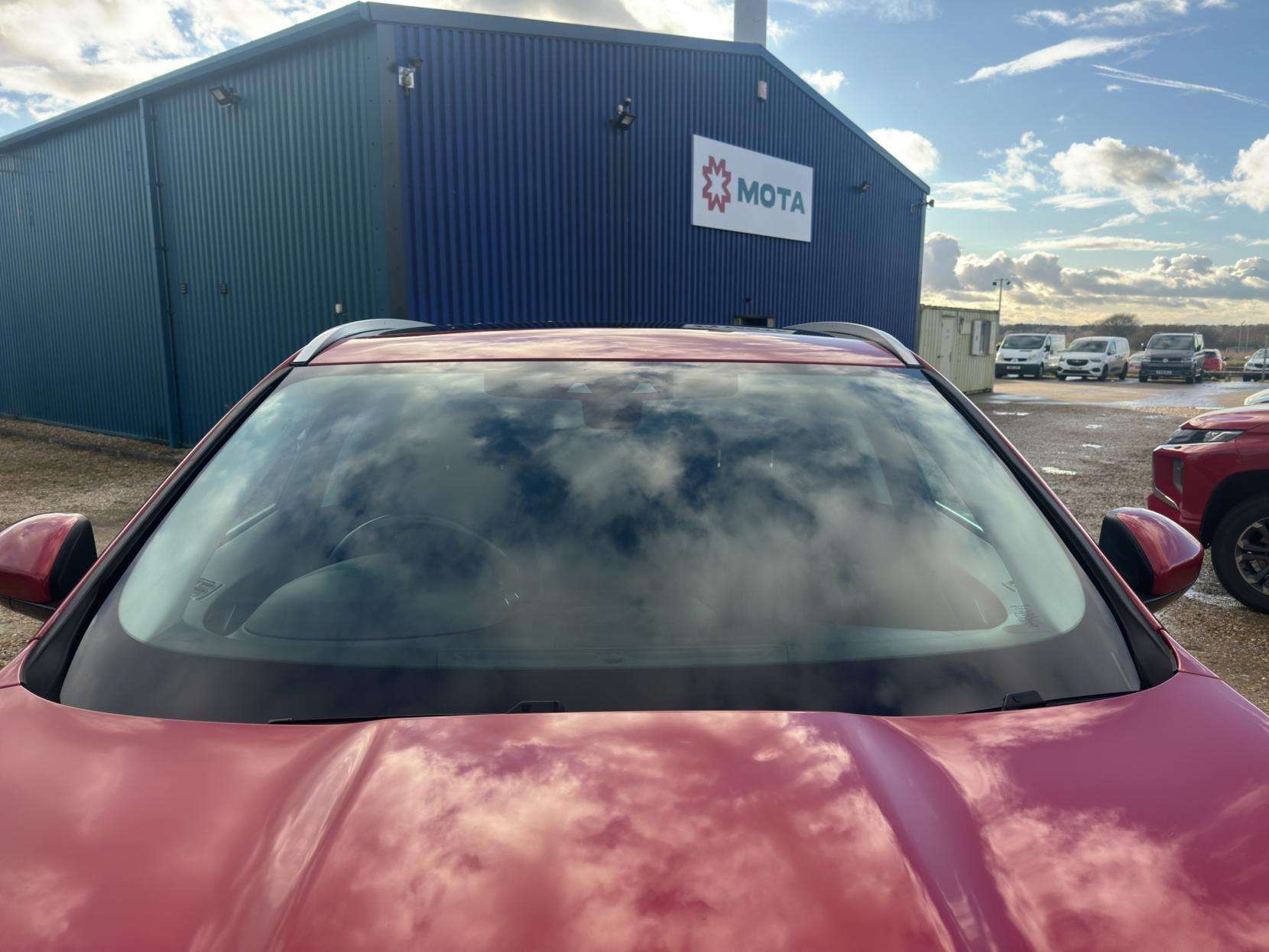 2017 JAGUAR F-PACE 2017 JAGUAR F-PACE