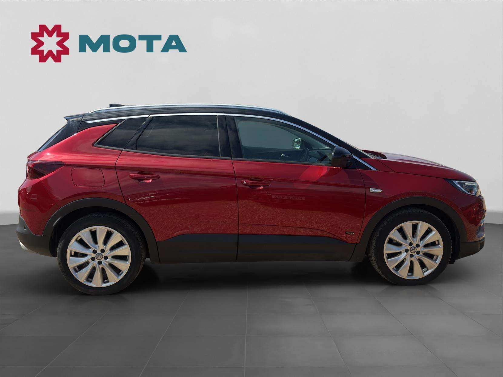 A 2020 VAUXHALL GRANDLAND X 1.6 13.2kWh Ultimate Nav SUV 5dr Petrol Plug-in Hybrid Auto 4WD Euro 6 (s/s) Hybrid4 (300 ps) A 2020 VAUXHALL GRANDLAND X 1.6 13.2kWh Ultimate Nav SUV 5dr Petrol Plug-in Hybrid Auto 4WD Euro 6 (s/s) Hybrid4 (300 ps)