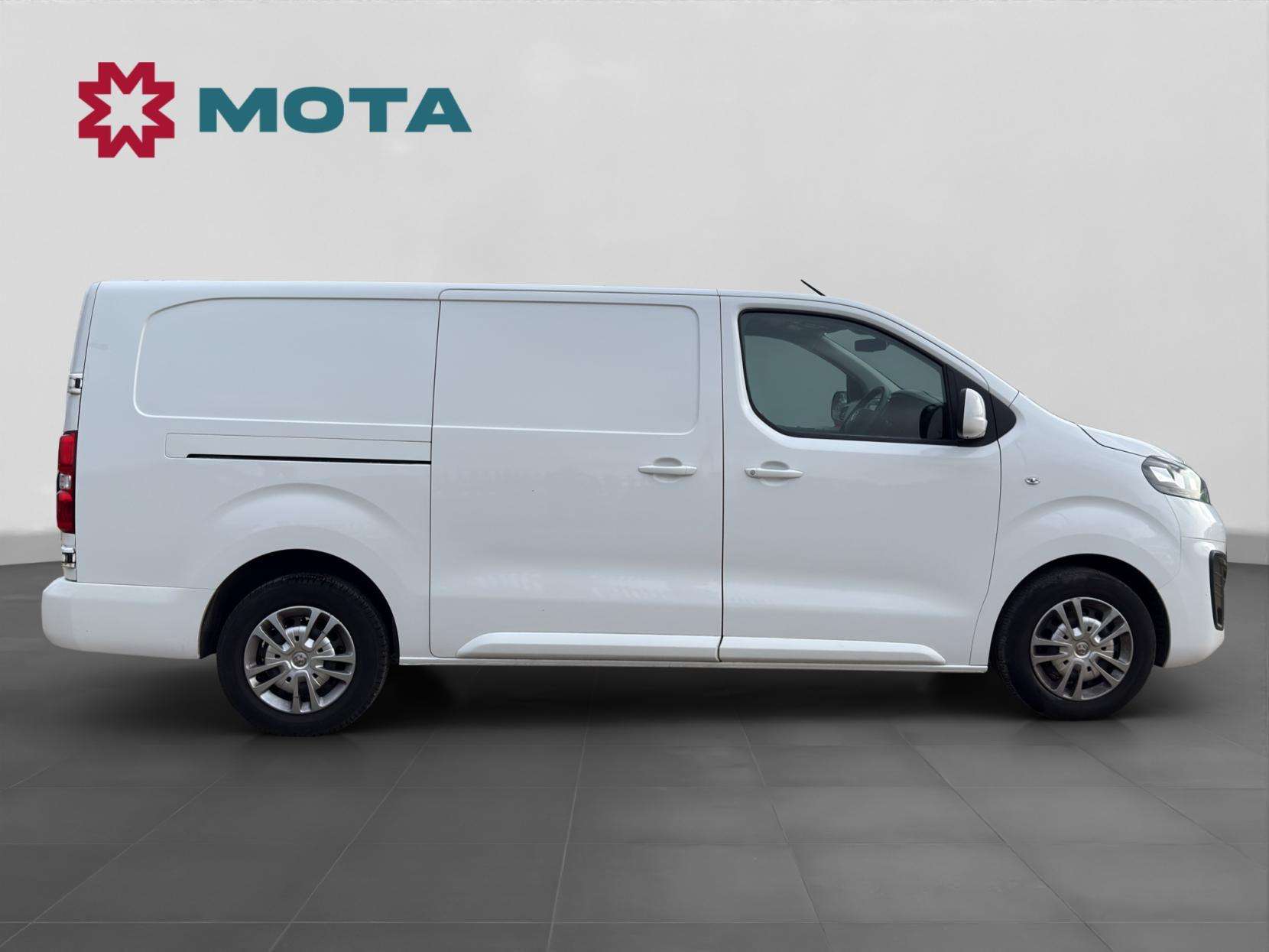 A 2021 VAUXHALL VIVARO 1.5 Turbo D 2900 Sportive Panel Van 5dr Diesel Manual L2 H1 Euro 6 (s/s) (100 ps) A 2021 VAUXHALL VIVARO 1.5 Turbo D 2900 Sportive Panel Van 5dr Diesel Manual L2 H1 Euro 6 (s/s) (100 ps)