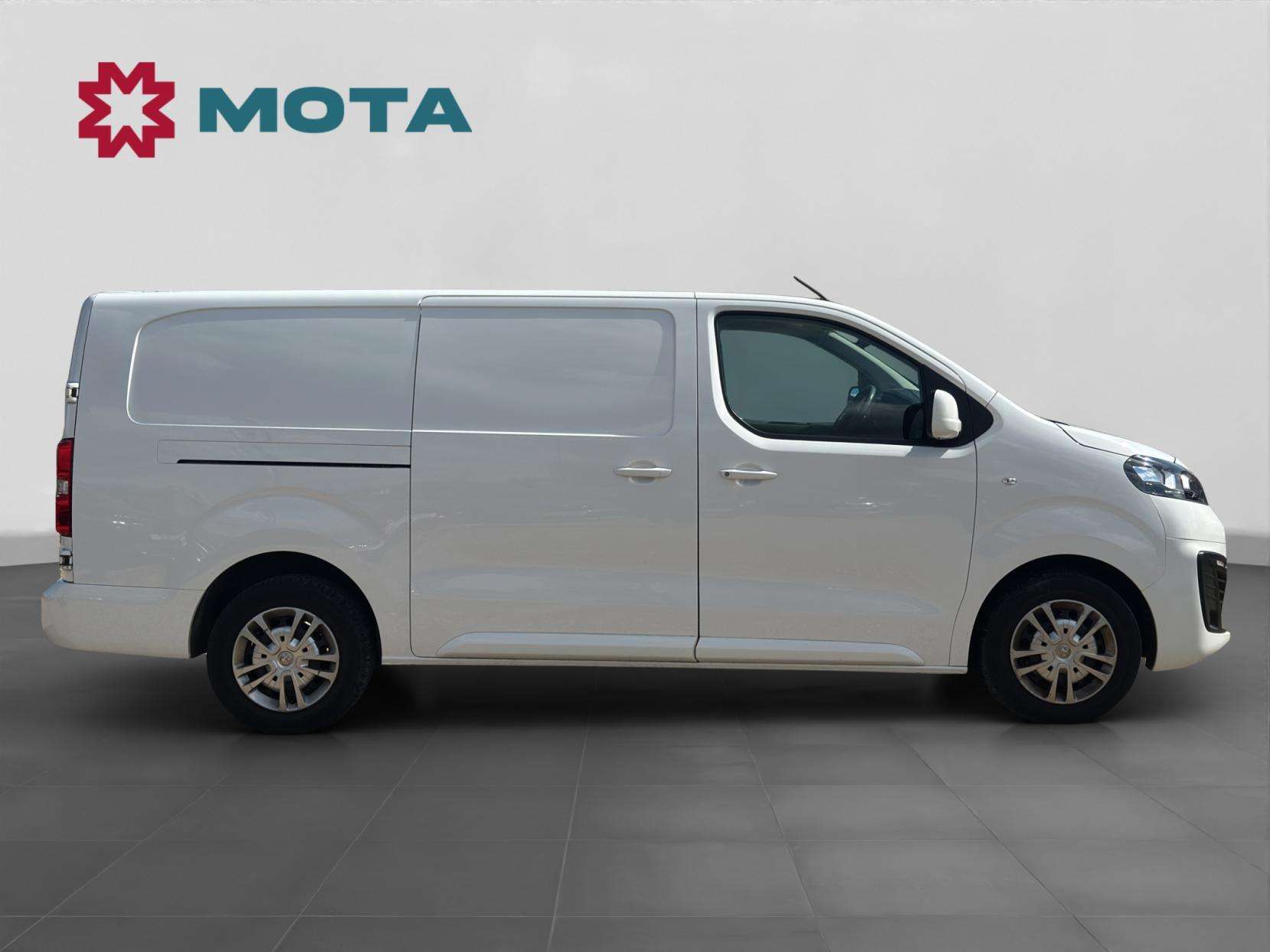 A 2021 VAUXHALL VIVARO 1.5 Turbo D 2900 Sportive Panel Van 5dr Diesel Manual L2 H1 Euro 6 (s/s) (100 ps) A 2021 VAUXHALL VIVARO 1.5 Turbo D 2900 Sportive Panel Van 5dr Diesel Manual L2 H1 Euro 6 (s/s) (100 ps)