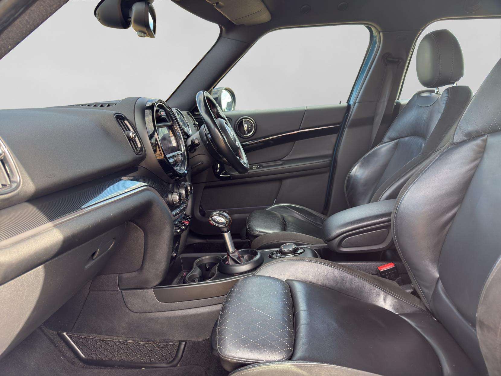 2017 MINI COUNTRYMAN 2017 MINI COUNTRYMAN