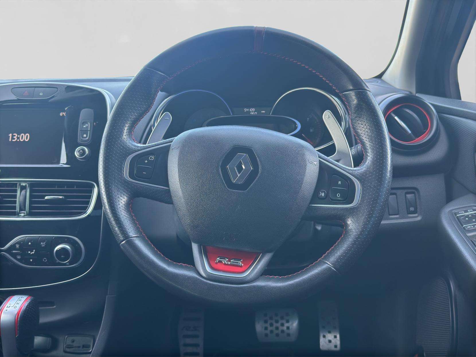 2017 RENAULT CLIO 2017 RENAULT CLIO
