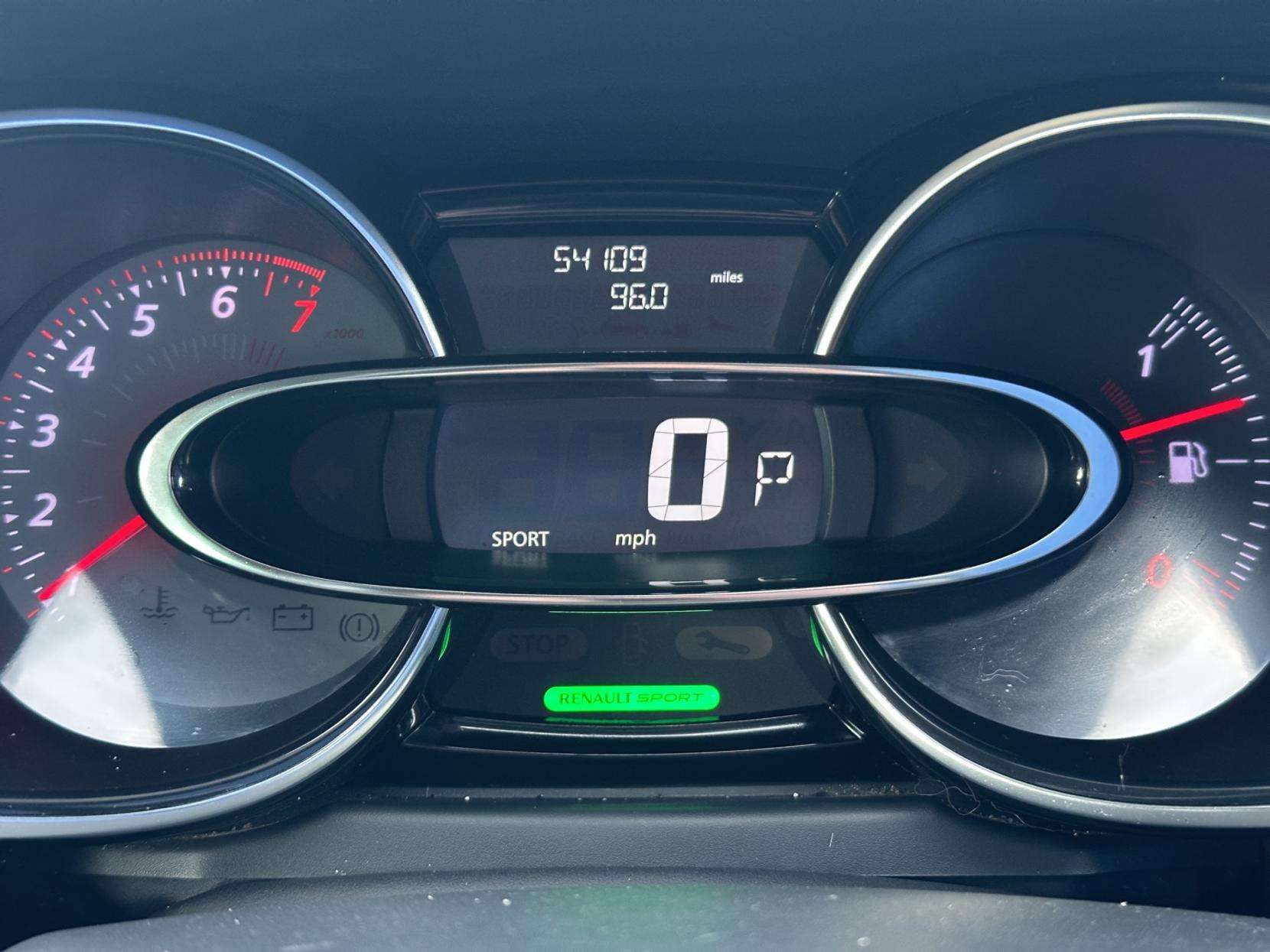 2017 RENAULT CLIO 2017 RENAULT CLIO