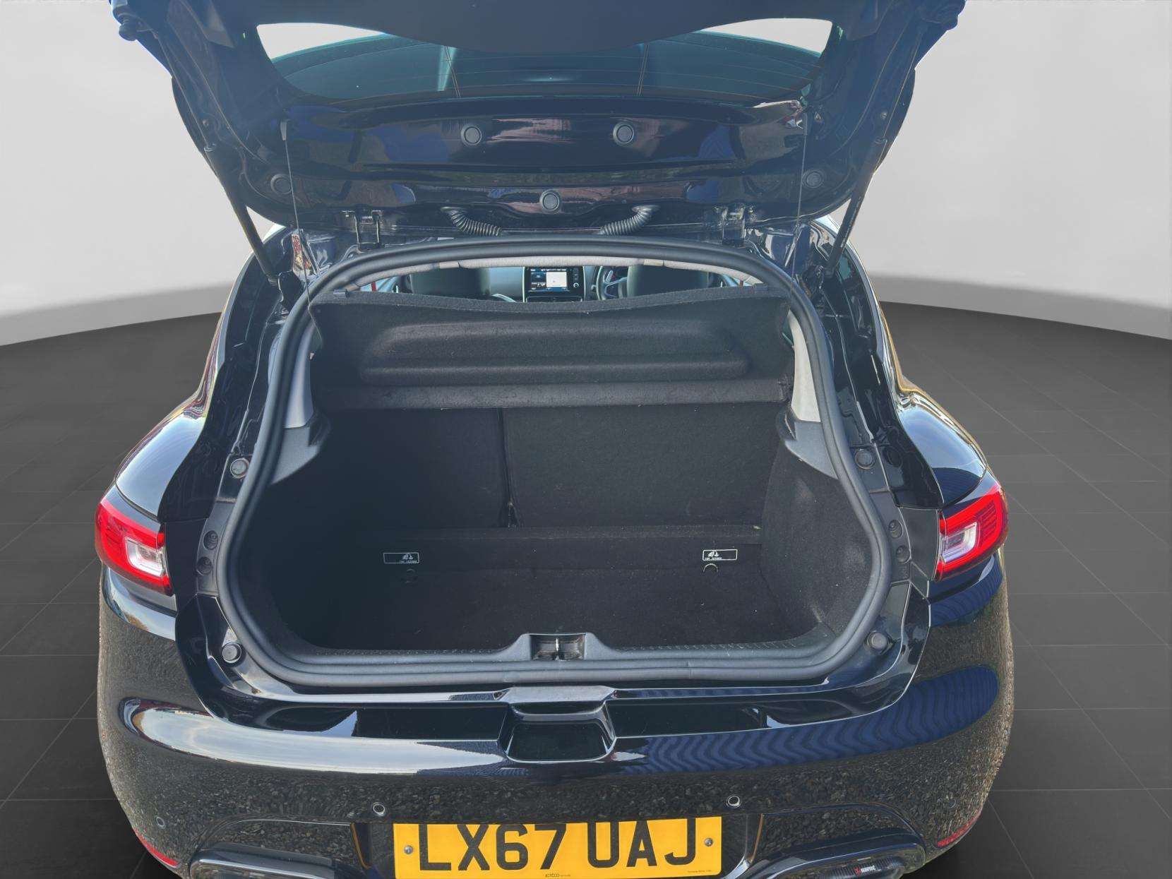 2017 RENAULT CLIO 2017 RENAULT CLIO