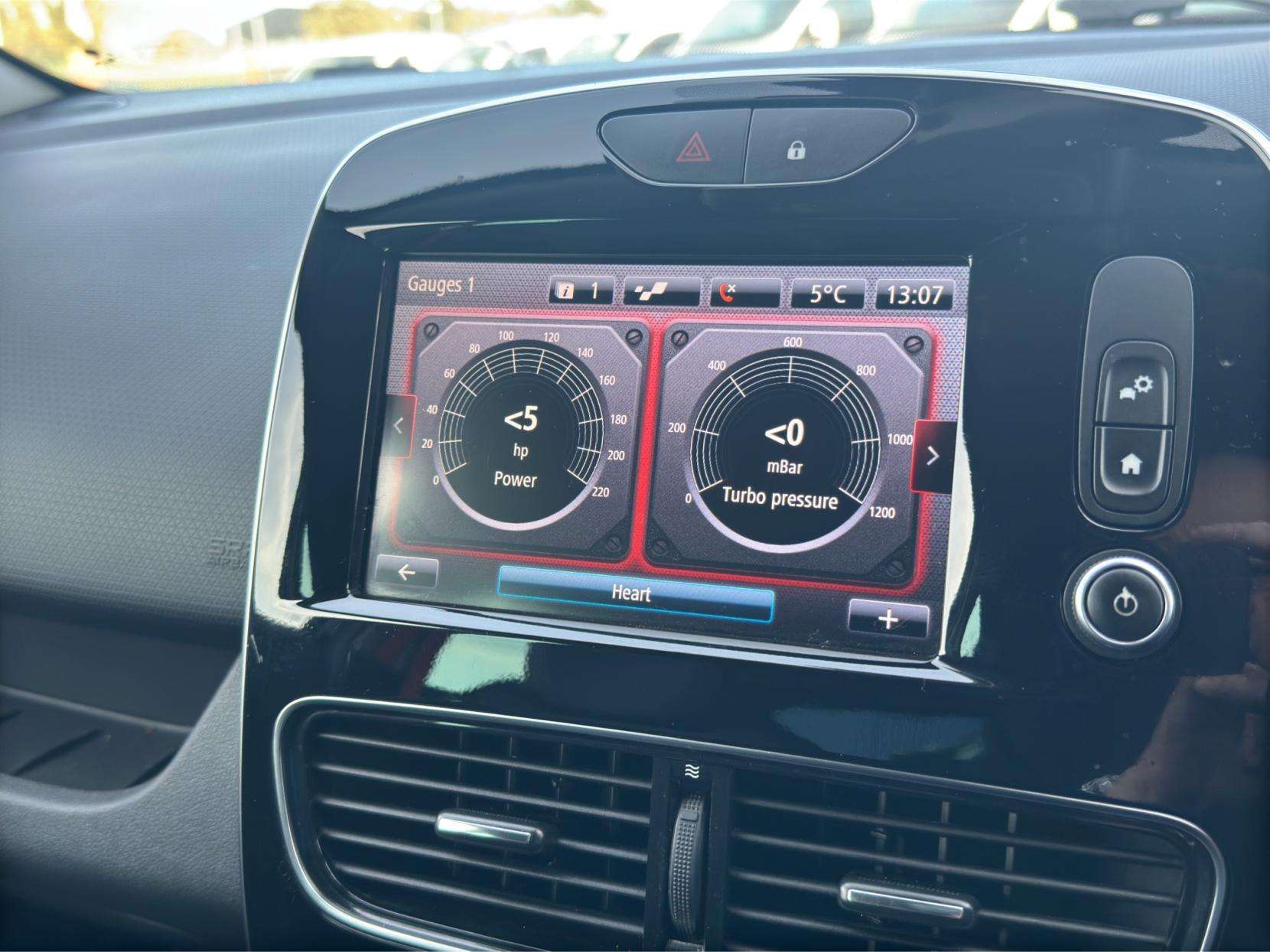 2017 RENAULT CLIO 2017 RENAULT CLIO