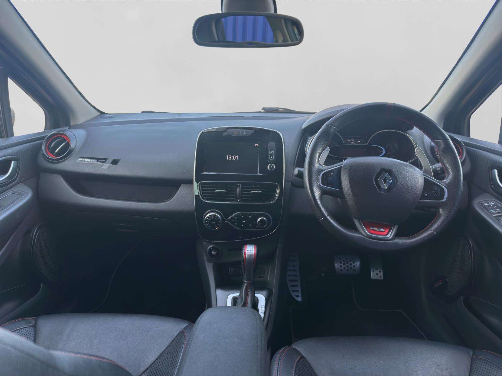 2017 RENAULT CLIO 2017 RENAULT CLIO