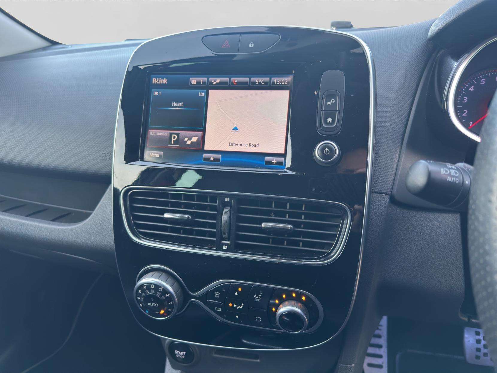 2017 RENAULT CLIO 2017 RENAULT CLIO