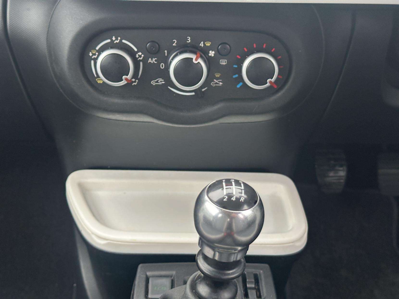 2017 RENAULT TWINGO 2017 RENAULT TWINGO