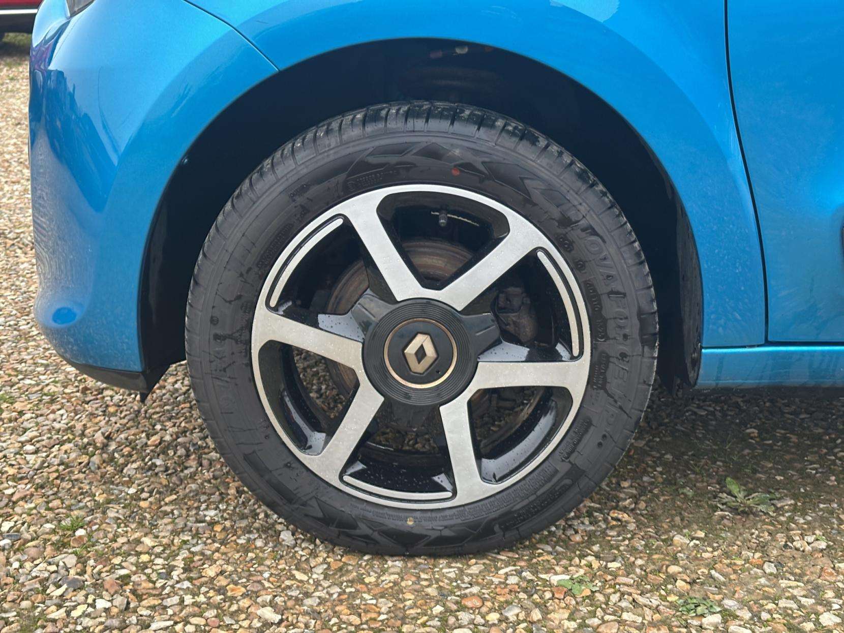 2017 RENAULT TWINGO 2017 RENAULT TWINGO