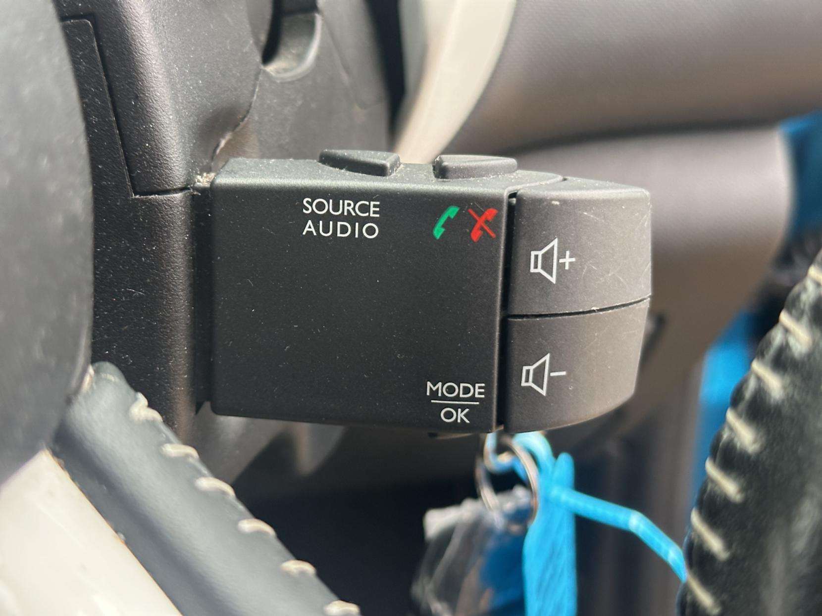 2017 RENAULT TWINGO 2017 RENAULT TWINGO