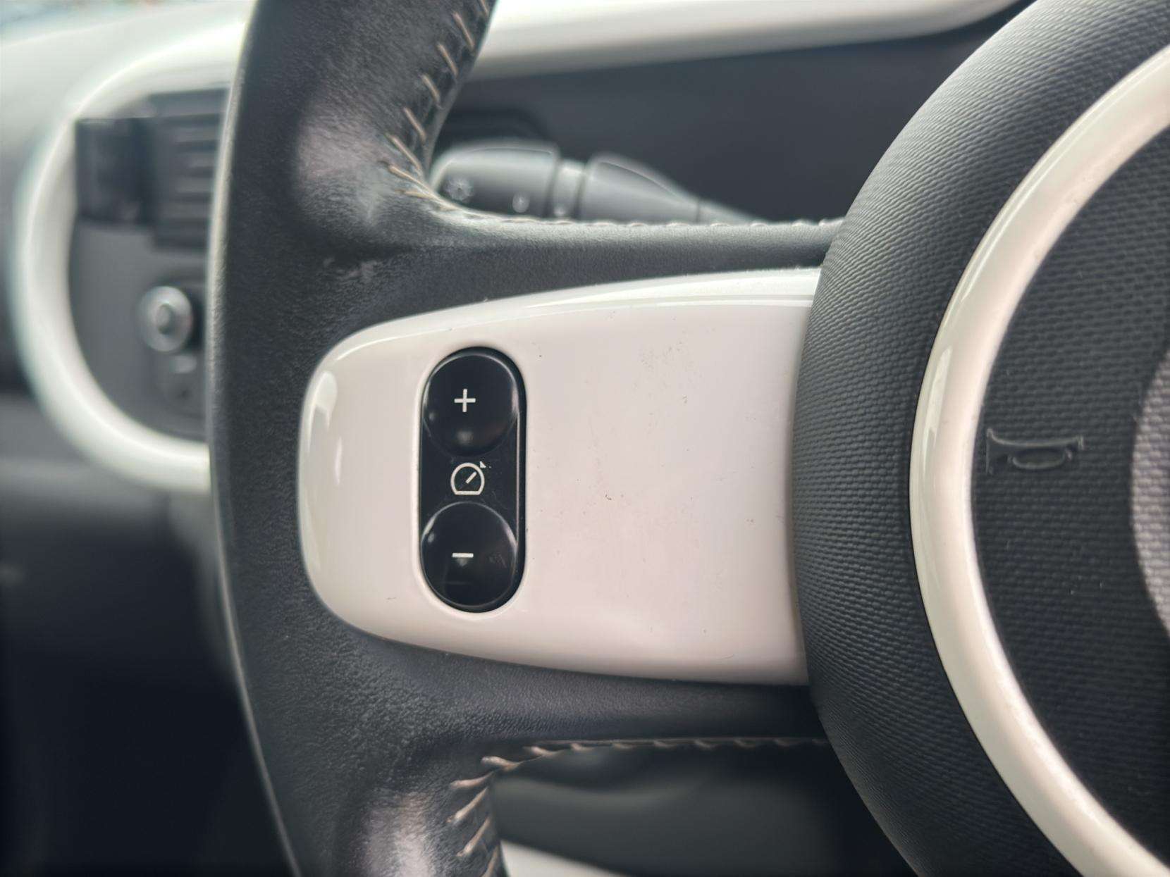 2017 RENAULT TWINGO 2017 RENAULT TWINGO