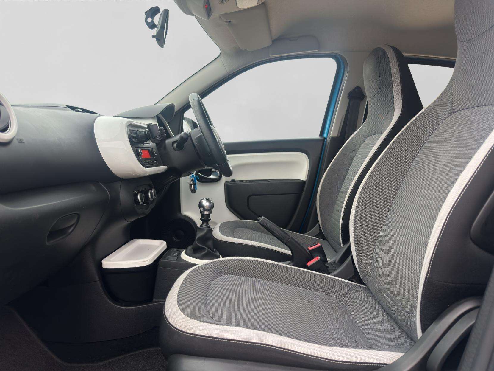 2017 RENAULT TWINGO 2017 RENAULT TWINGO