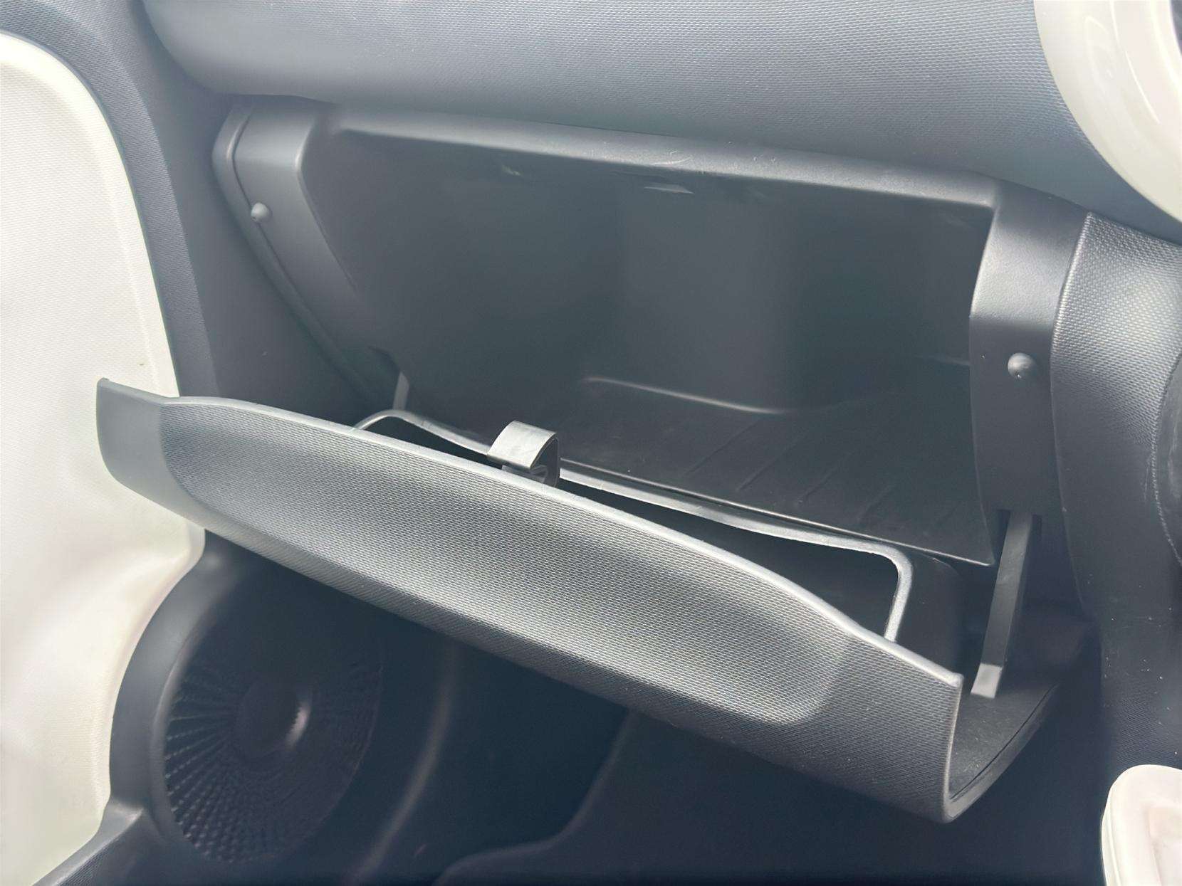 2017 RENAULT TWINGO 2017 RENAULT TWINGO