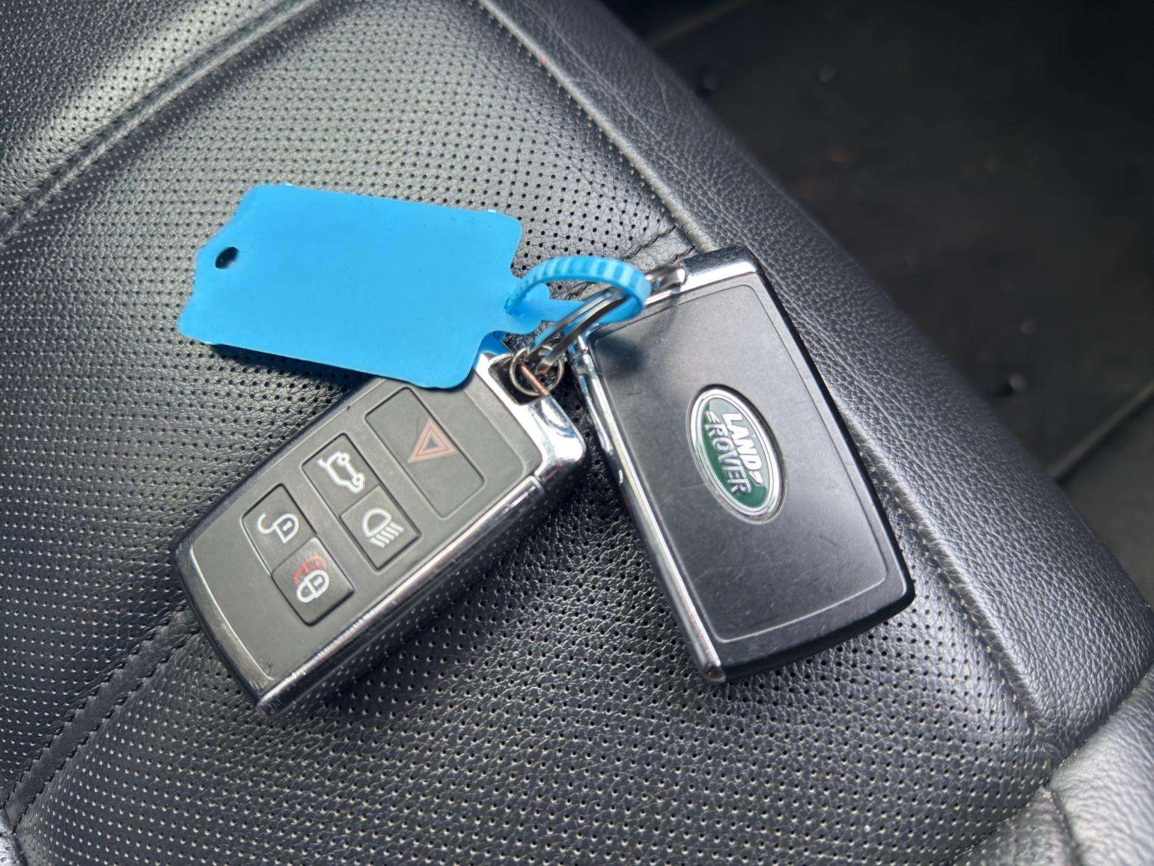 2019 LAND ROVER RANGE ROVER EVOQUE 2019 LAND ROVER RANGE ROVER EVOQUE