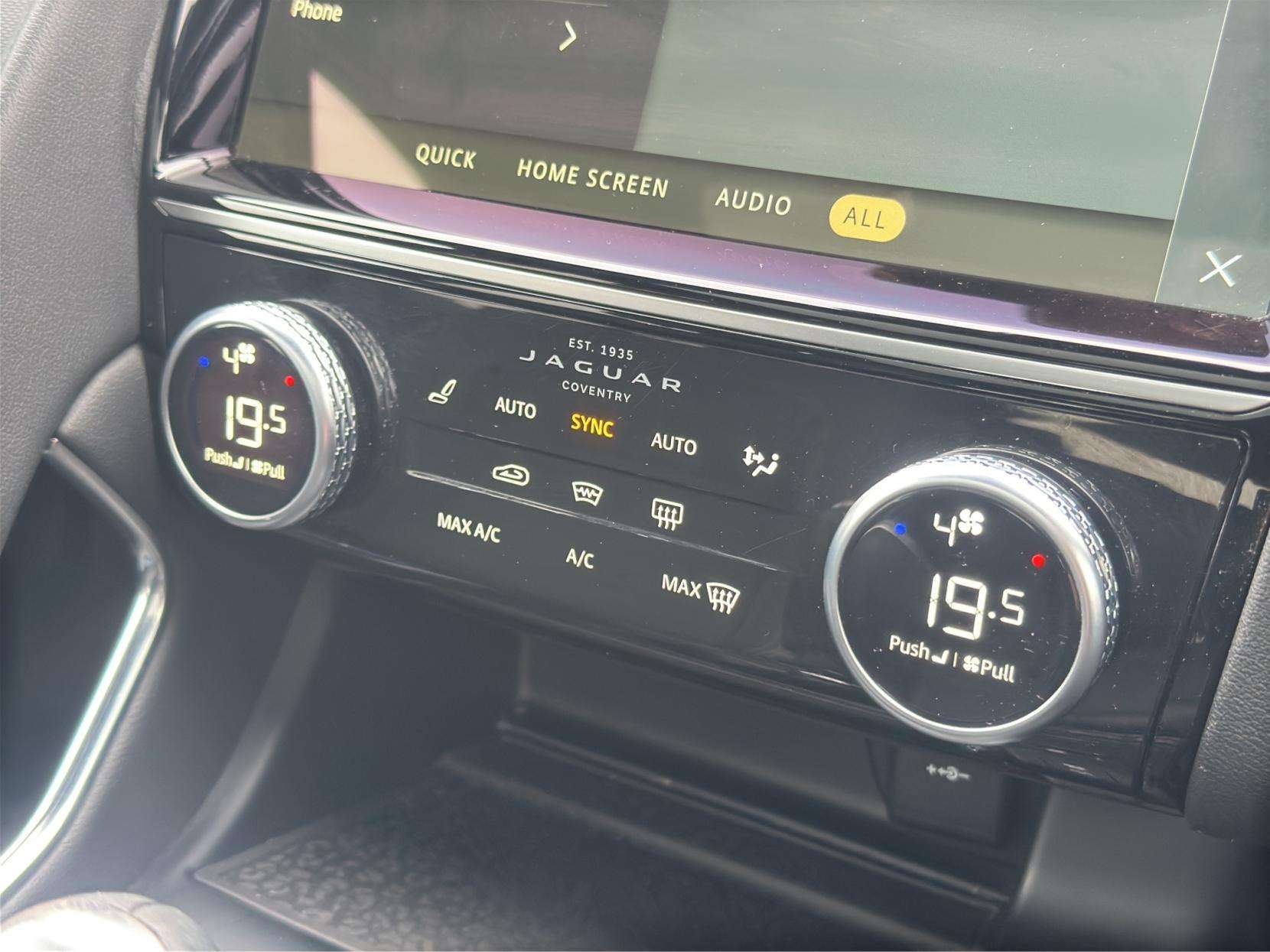 2021 JAGUAR E-PACE 2021 JAGUAR E-PACE