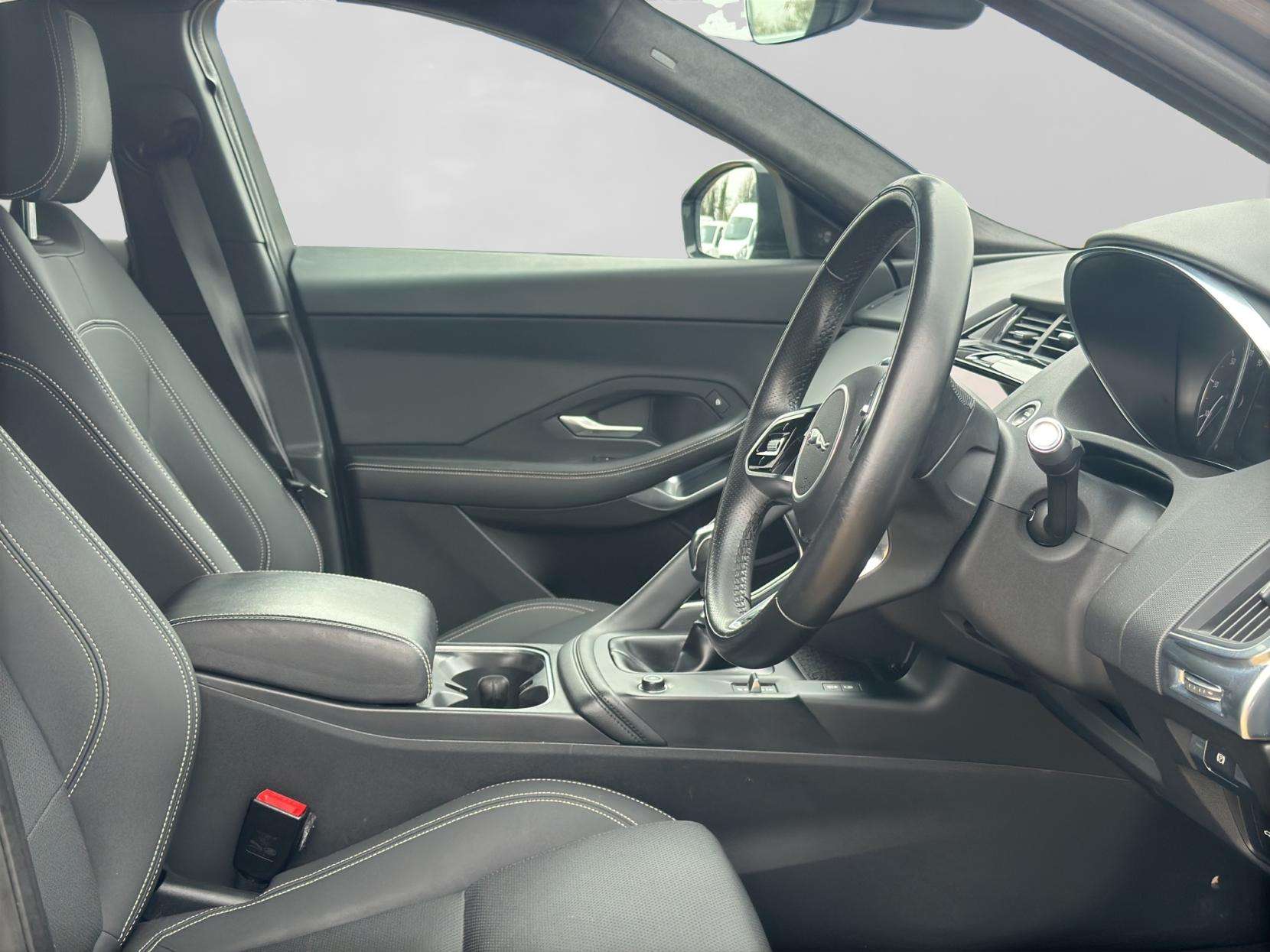 2021 JAGUAR E-PACE 2021 JAGUAR E-PACE