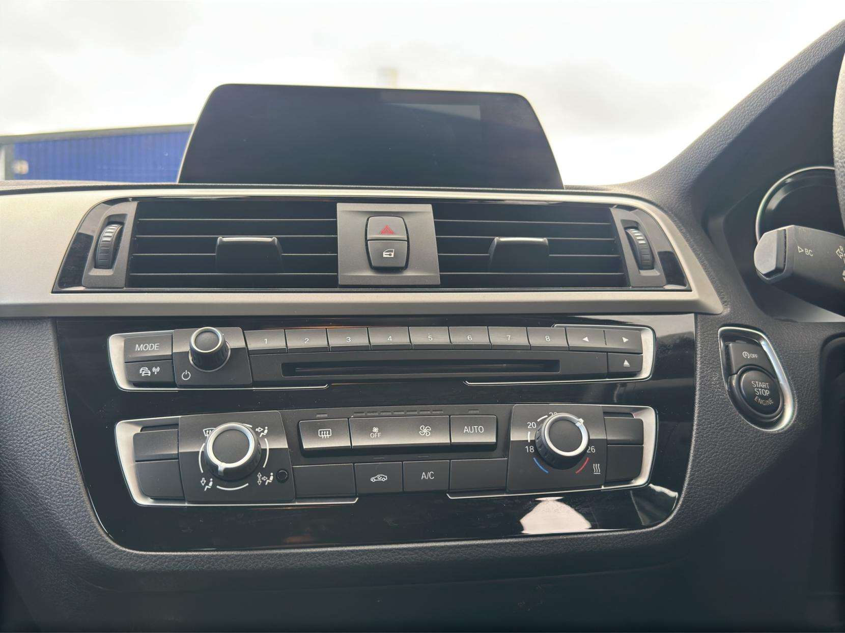 2018 BMW 1 SERIES 2018 BMW 1 SERIES