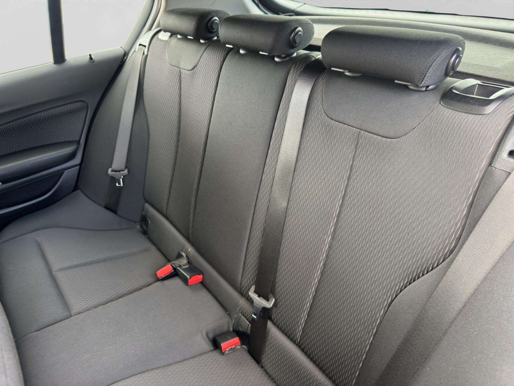 2018 BMW 1 SERIES 2018 BMW 1 SERIES