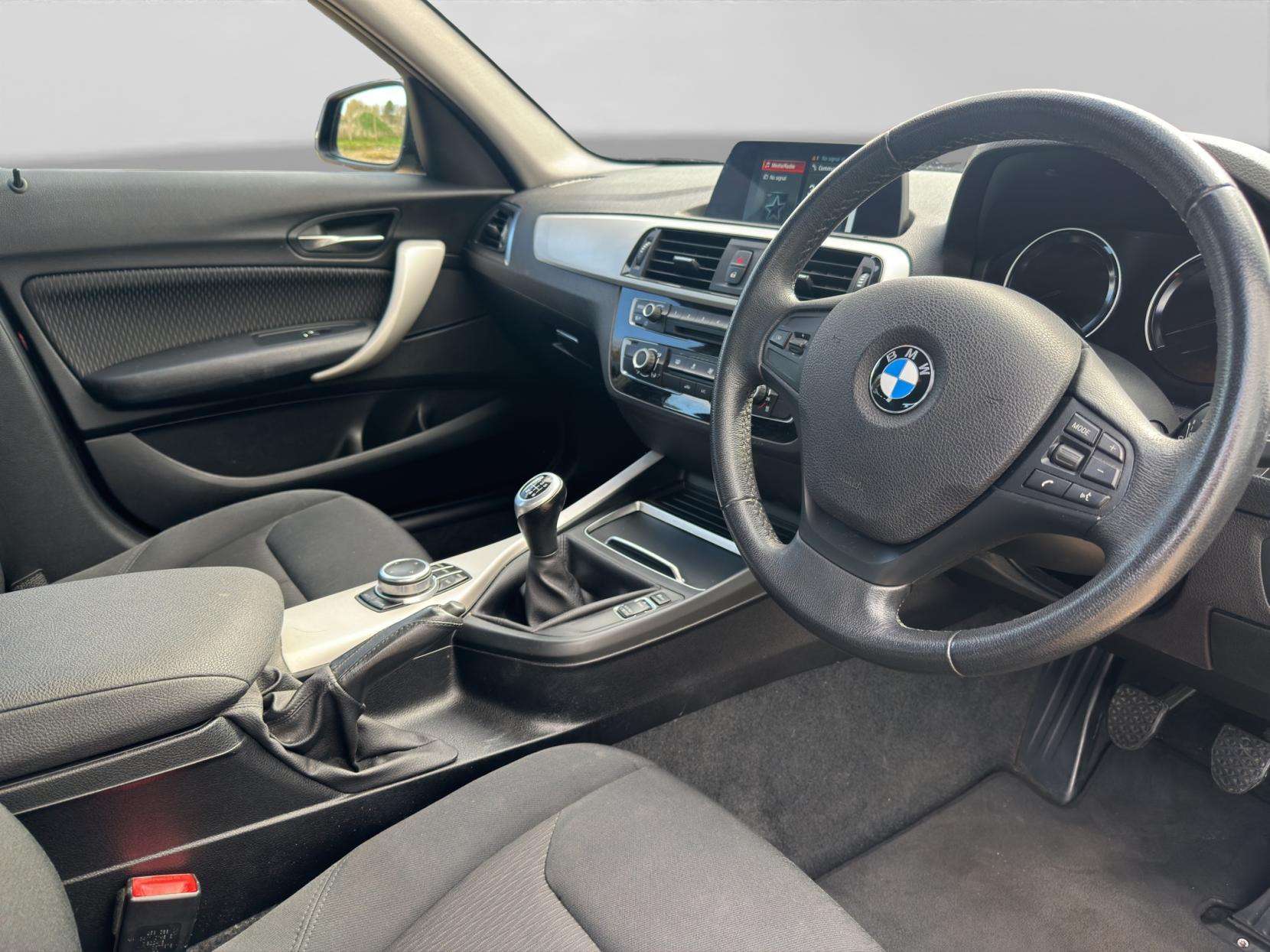 2018 BMW 1 SERIES 2018 BMW 1 SERIES