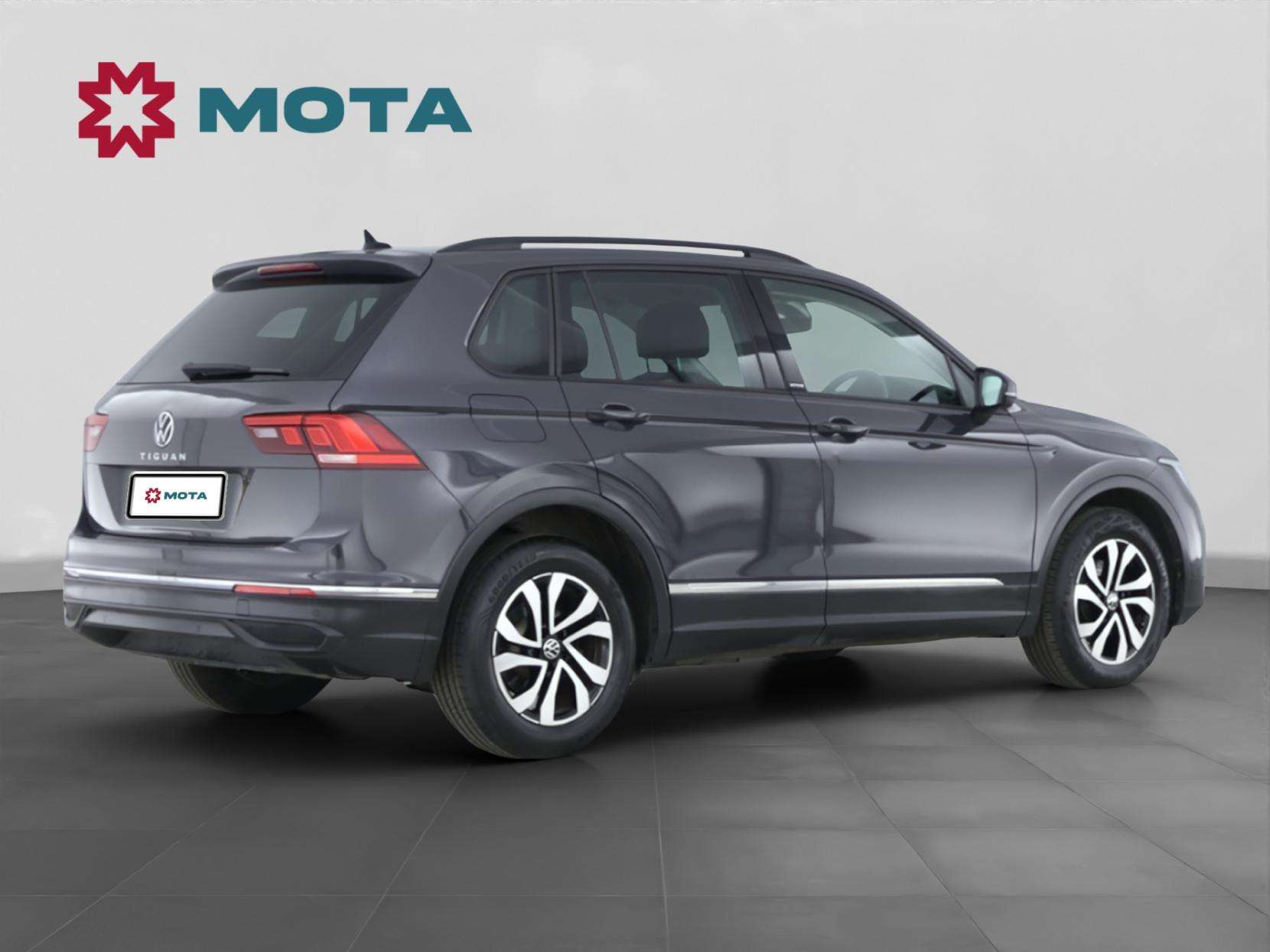 A 2022 VOLKSWAGEN TIGUAN 1.5 TSI Active SUV 5dr Petrol DSG Euro 6 (s/s) (150 ps) A 2022 VOLKSWAGEN TIGUAN 1.5 TSI Active SUV 5dr Petrol DSG Euro 6 (s/s) (150 ps)