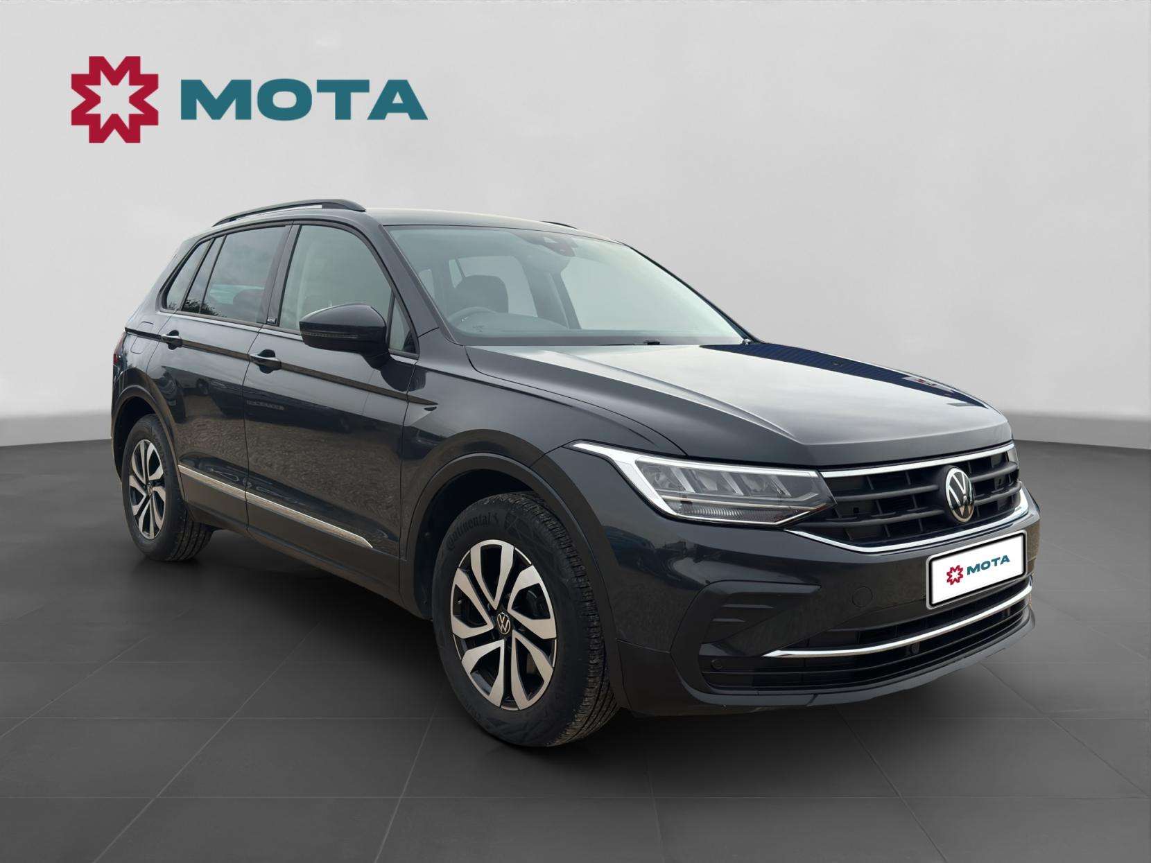 A 2022 VOLKSWAGEN TIGUAN 1.5 TSI Active SUV 5dr Petrol DSG Euro 6 (s/s) (150 ps) A 2022 VOLKSWAGEN TIGUAN 1.5 TSI Active SUV 5dr Petrol DSG Euro 6 (s/s) (150 ps)