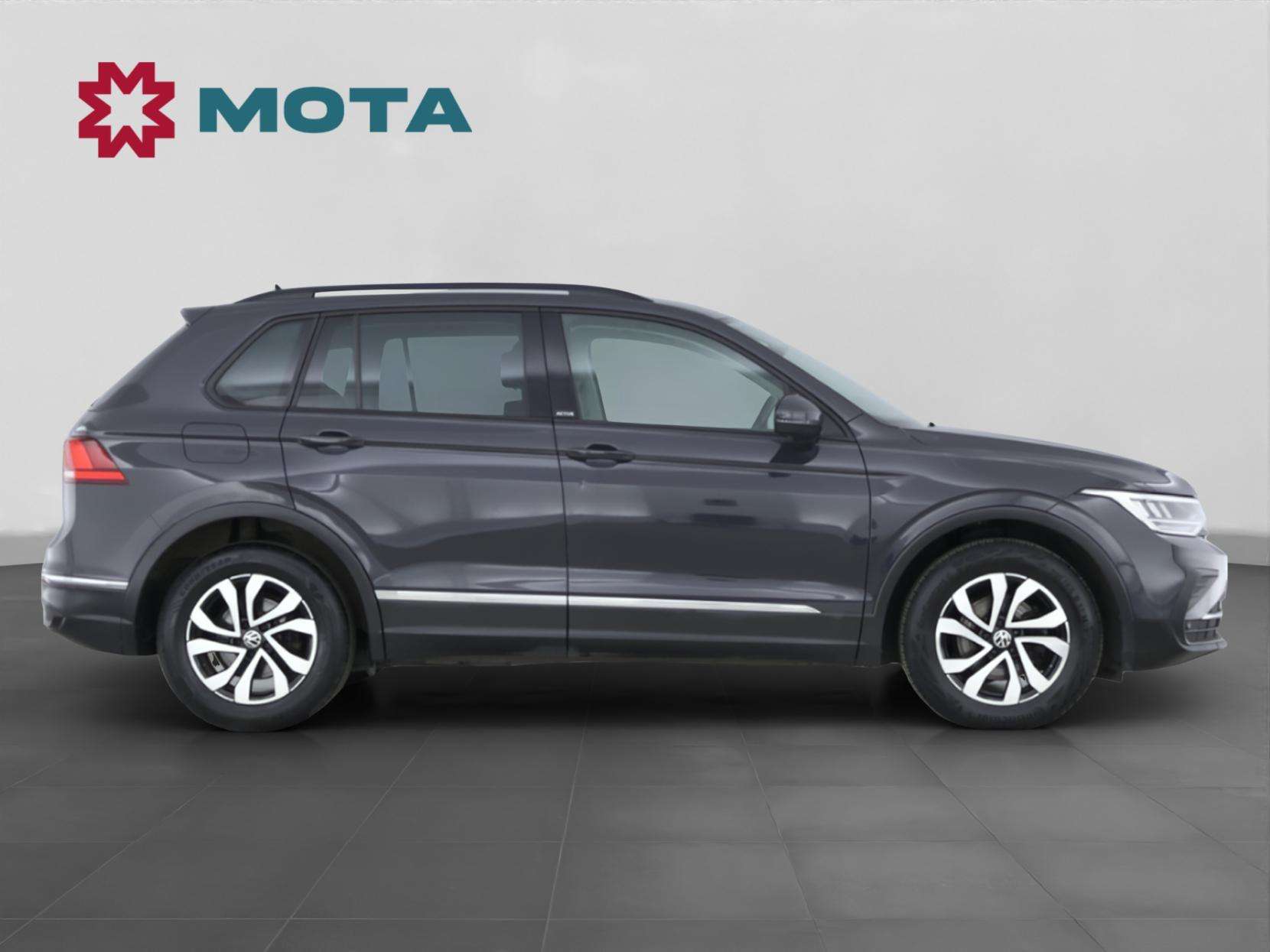 A 2022 VOLKSWAGEN TIGUAN 1.5 TSI Active SUV 5dr Petrol DSG Euro 6 (s/s) (150 ps) A 2022 VOLKSWAGEN TIGUAN 1.5 TSI Active SUV 5dr Petrol DSG Euro 6 (s/s) (150 ps)