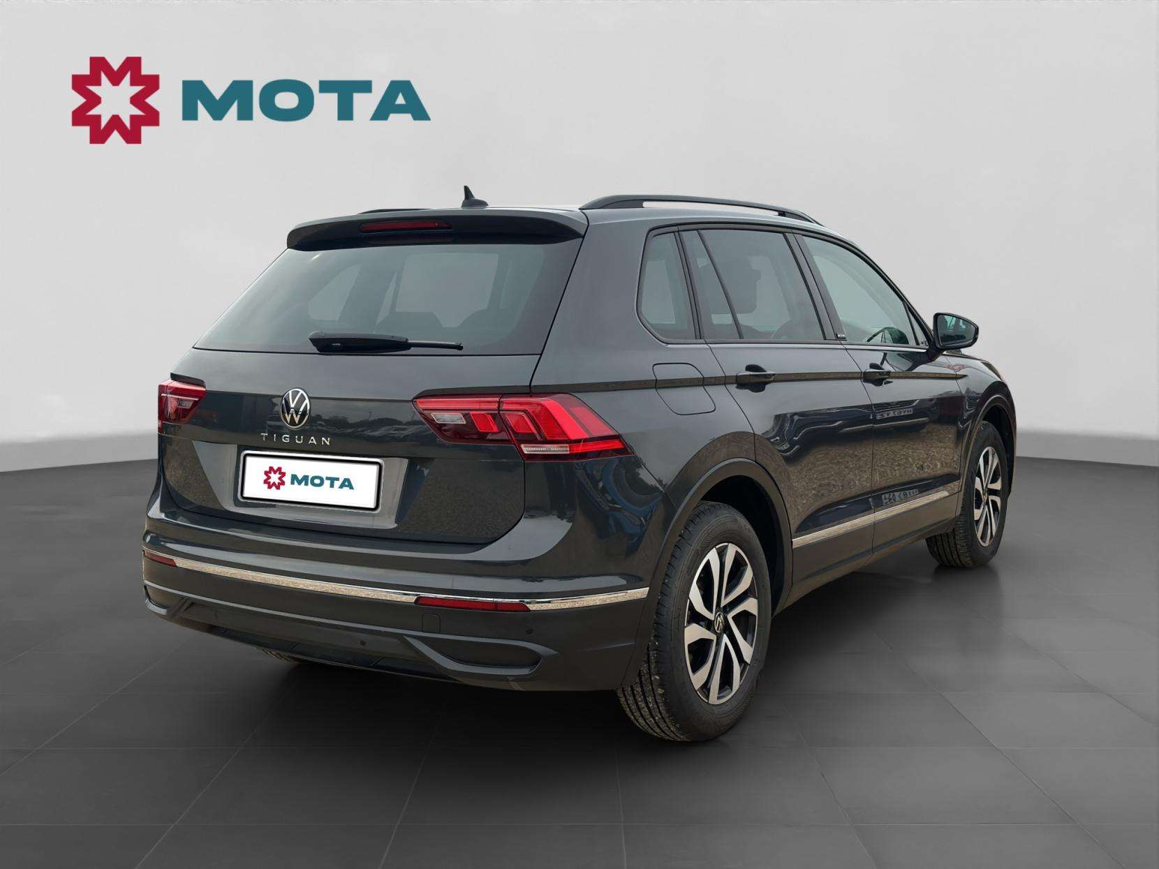 A 2022 VOLKSWAGEN TIGUAN 1.5 TSI Active SUV 5dr Petrol DSG Euro 6 (s/s) (150 ps) A 2022 VOLKSWAGEN TIGUAN 1.5 TSI Active SUV 5dr Petrol DSG Euro 6 (s/s) (150 ps)
