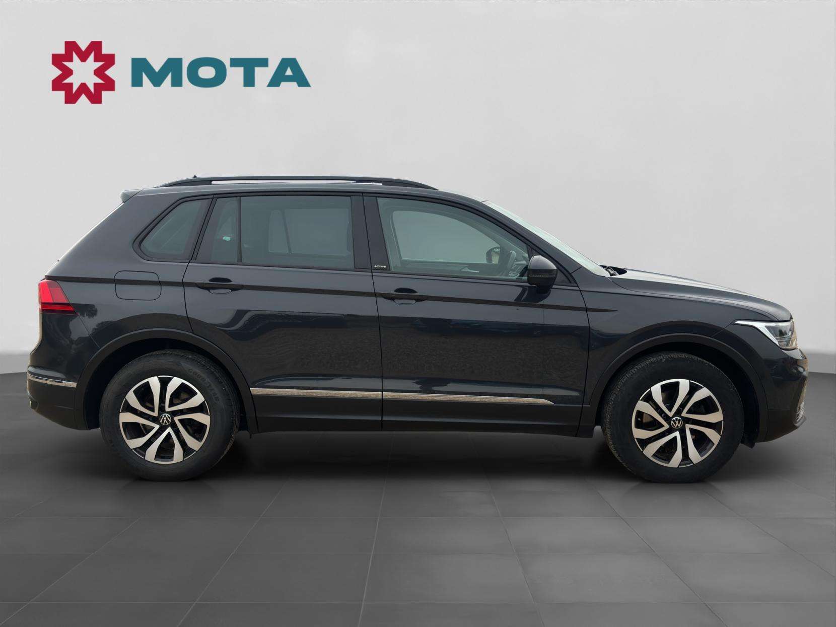 A 2022 VOLKSWAGEN TIGUAN 1.5 TSI Active SUV 5dr Petrol DSG Euro 6 (s/s) (150 ps) A 2022 VOLKSWAGEN TIGUAN 1.5 TSI Active SUV 5dr Petrol DSG Euro 6 (s/s) (150 ps)