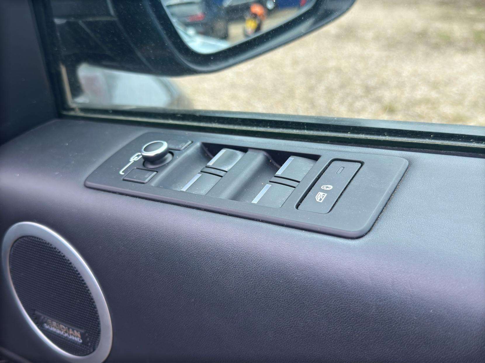 2017 LAND ROVER DISCOVERY 2017 LAND ROVER DISCOVERY