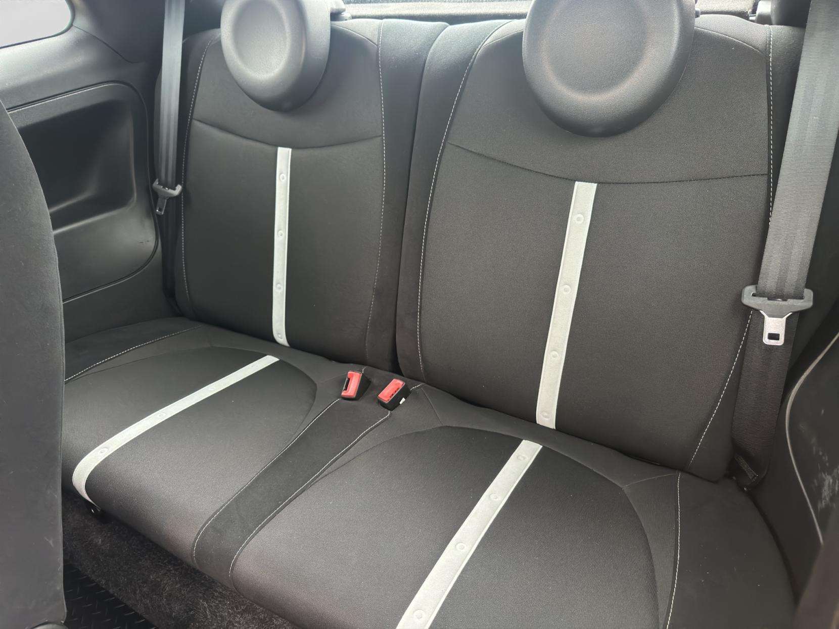 2016 ABARTH 595 2016 ABARTH 595