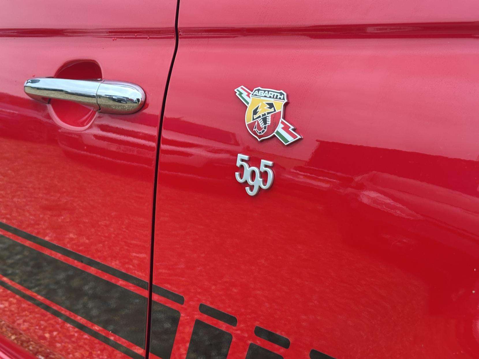 2016 ABARTH 595 2016 ABARTH 595