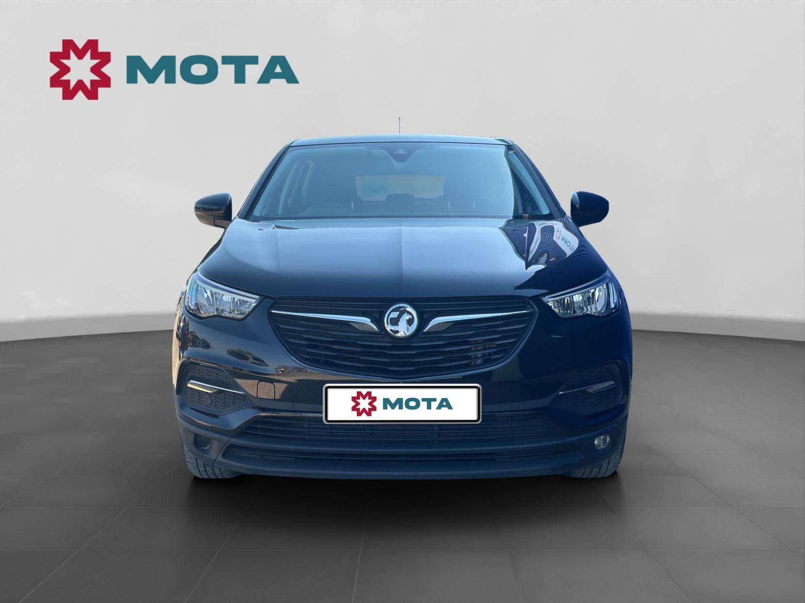 A 2019 VAUXHALL GRANDLAND X 1.2 Turbo GPF SE SUV 5dr Petrol Manual Euro 6 (s/s) (130 ps) A 2019 VAUXHALL GRANDLAND X 1.2 Turbo GPF SE SUV 5dr Petrol Manual Euro 6 (s/s) (130 ps)