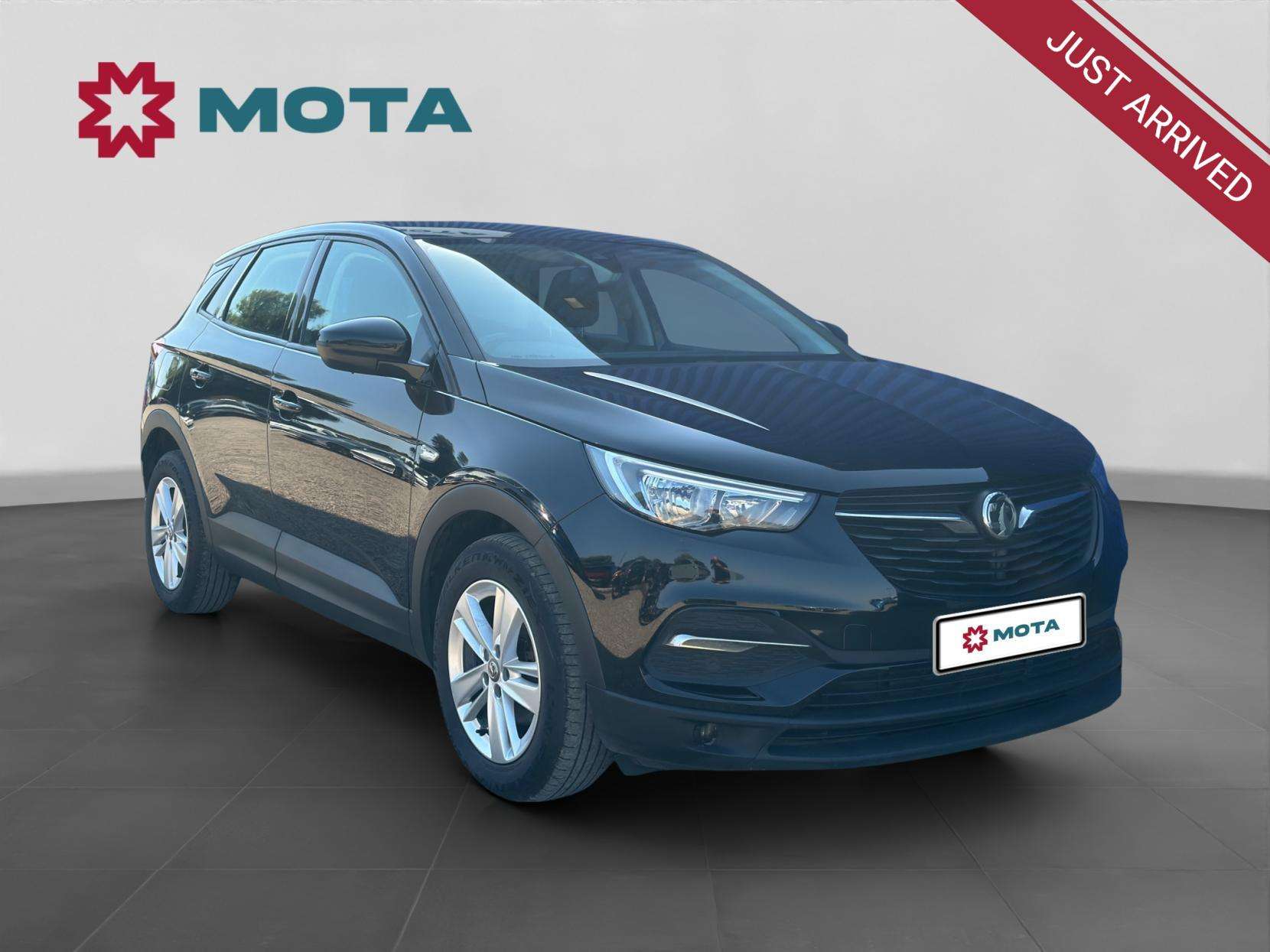 A 2019 VAUXHALL GRANDLAND X 1.2 Turbo GPF SE SUV 5dr Petrol Manual Euro 6 (s/s) (130 ps) A 2019 VAUXHALL GRANDLAND X 1.2 Turbo GPF SE SUV 5dr Petrol Manual Euro 6 (s/s) (130 ps)