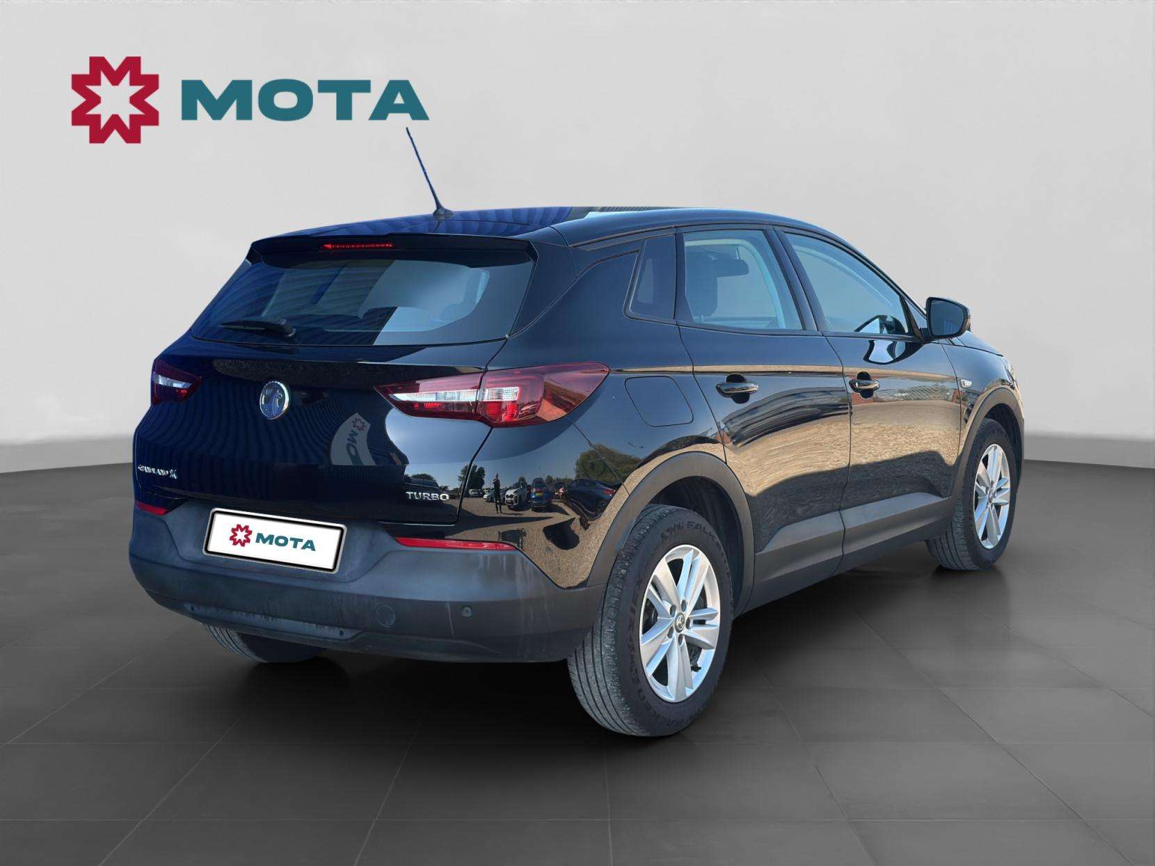 A 2019 VAUXHALL GRANDLAND X 1.2 Turbo GPF SE SUV 5dr Petrol Manual Euro 6 (s/s) (130 ps) A 2019 VAUXHALL GRANDLAND X 1.2 Turbo GPF SE SUV 5dr Petrol Manual Euro 6 (s/s) (130 ps)