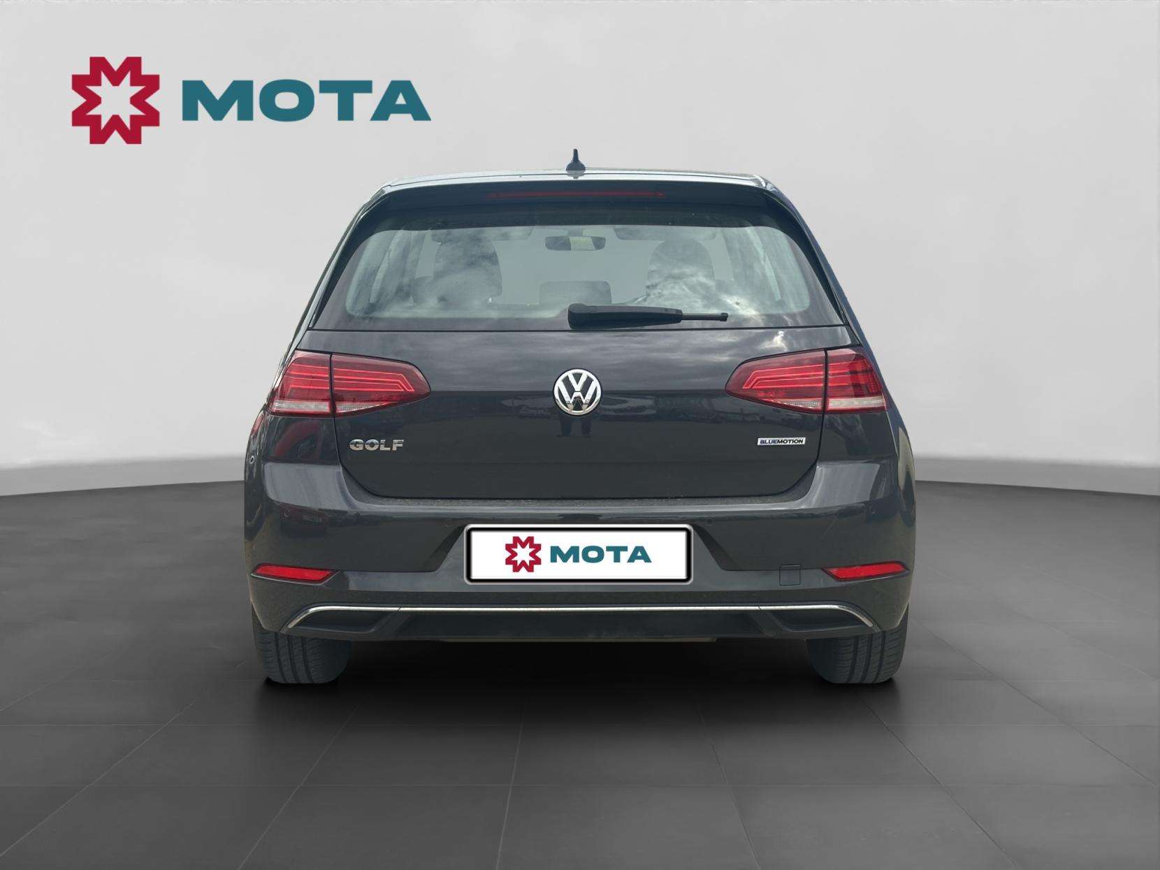 2018 VOLKSWAGEN GOLF 2018 VOLKSWAGEN GOLF