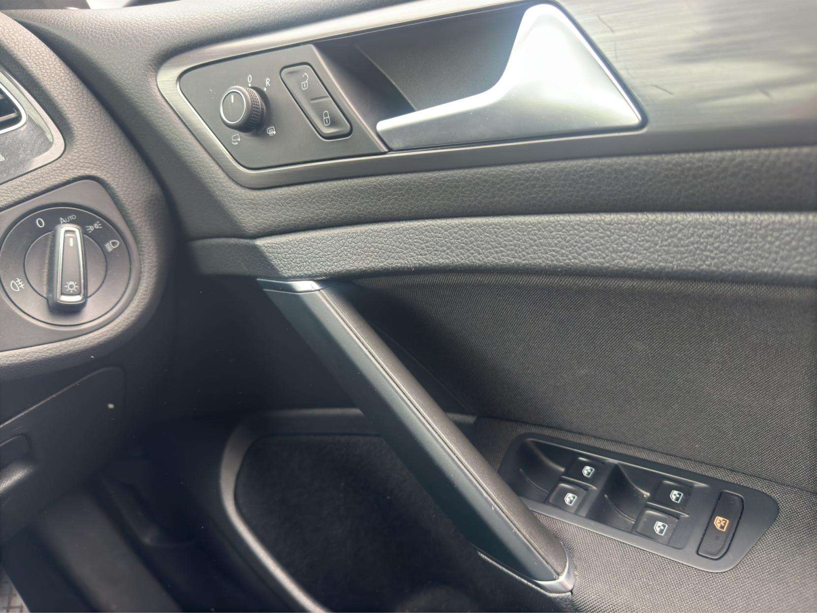 2018 VOLKSWAGEN GOLF 2018 VOLKSWAGEN GOLF