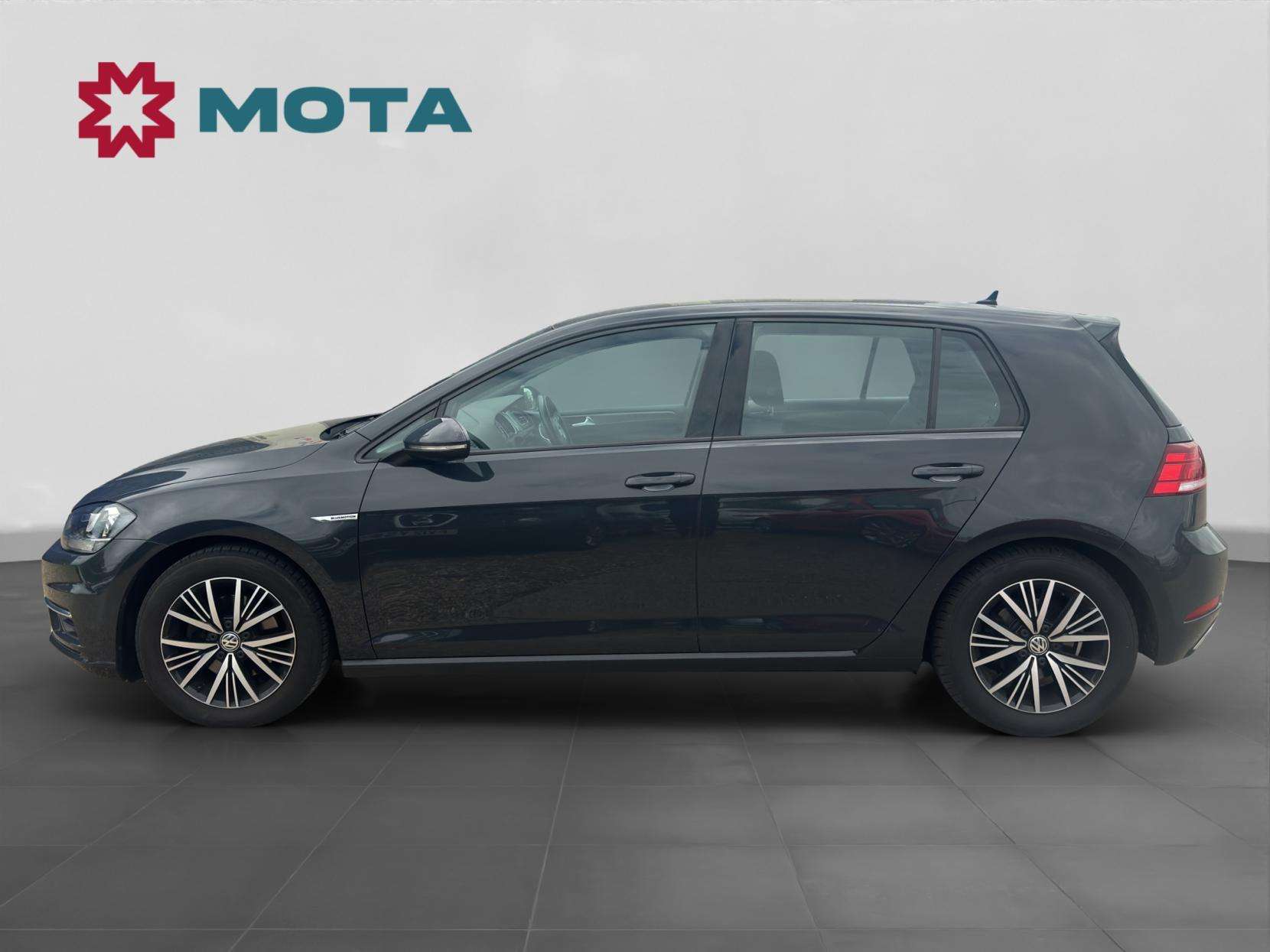 2018 VOLKSWAGEN GOLF 2018 VOLKSWAGEN GOLF
