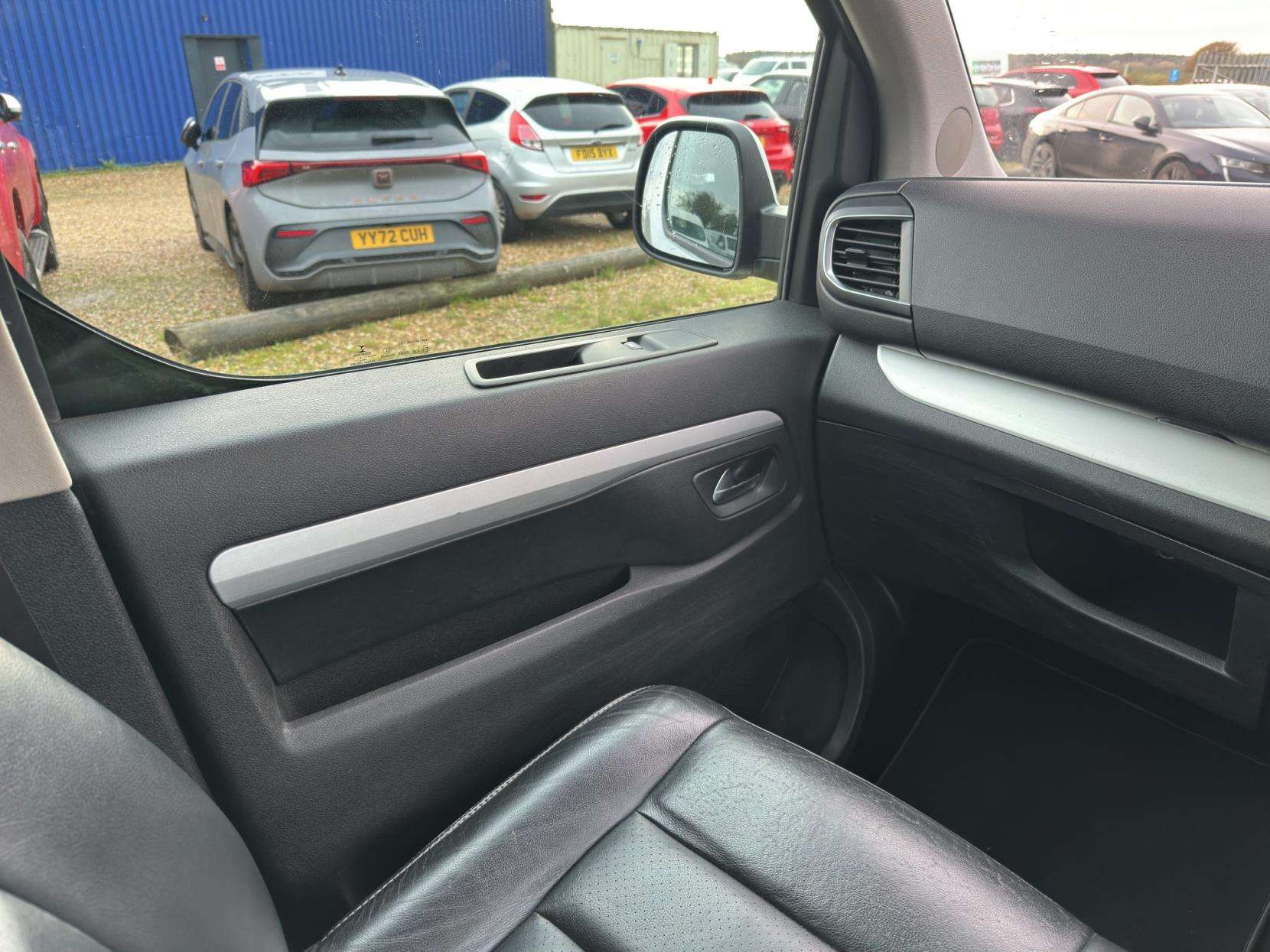 2018 PEUGEOT TRAVELLER 2018 PEUGEOT TRAVELLER