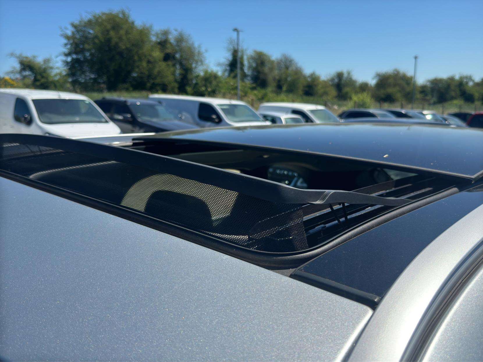 2018 JAGUAR F-PACE 2018 JAGUAR F-PACE