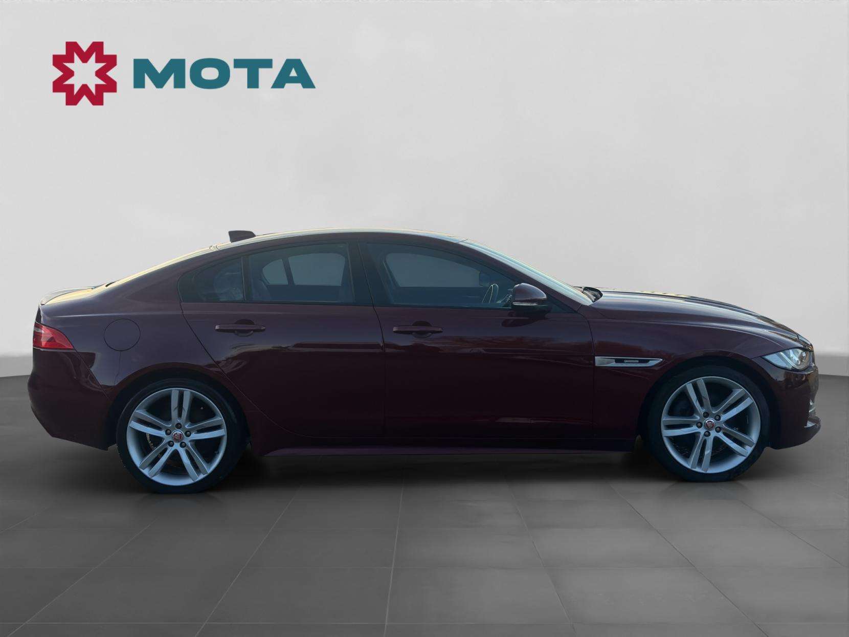 2016 JAGUAR XE 2016 JAGUAR XE
