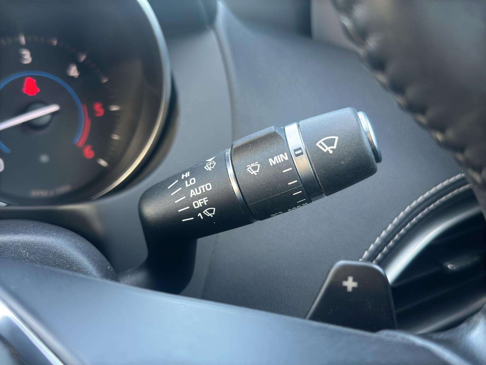 2016 JAGUAR XE 2016 JAGUAR XE