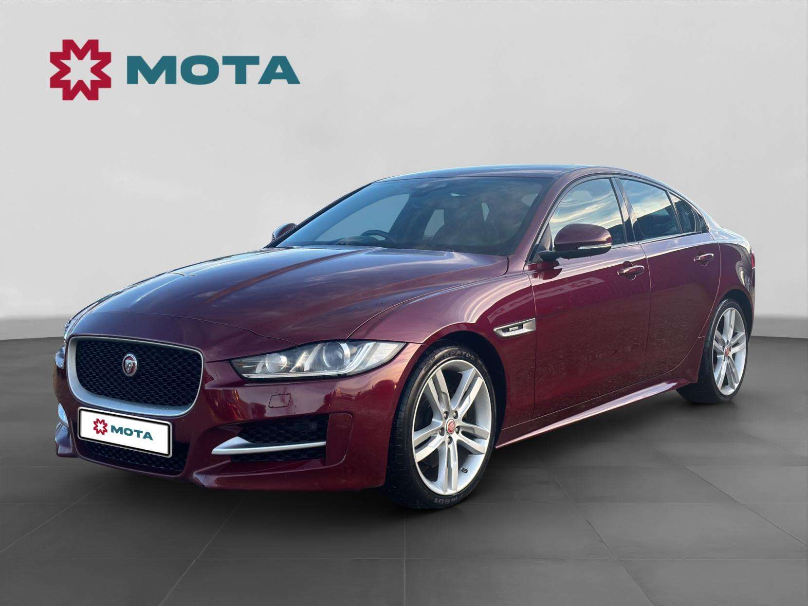 2016 JAGUAR XE 2016 JAGUAR XE