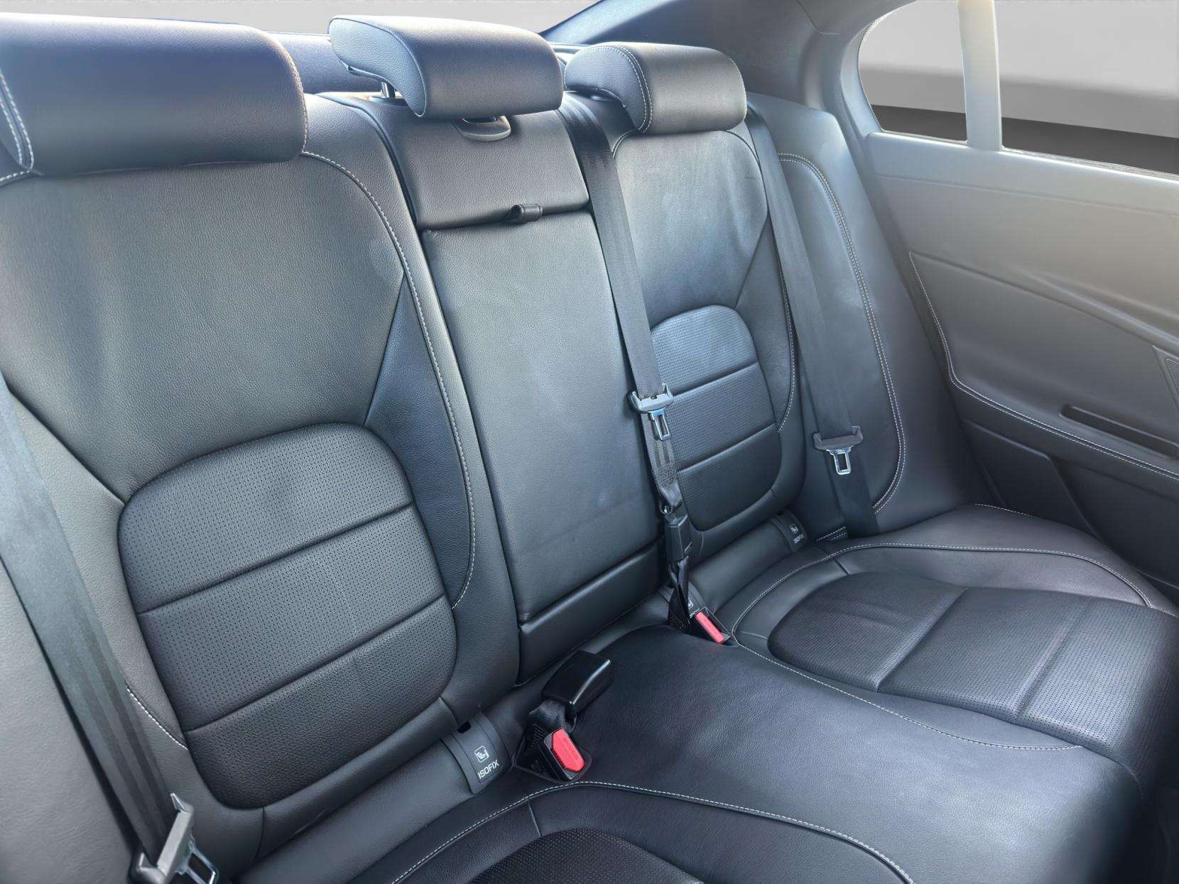 2016 JAGUAR XE 2016 JAGUAR XE