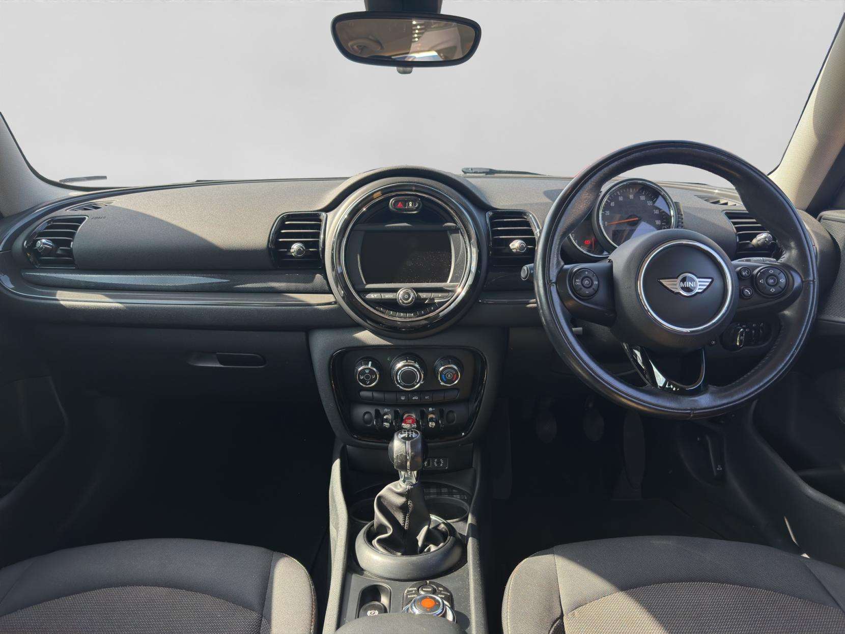 2016 MINI CLUBMAN 2016 MINI CLUBMAN