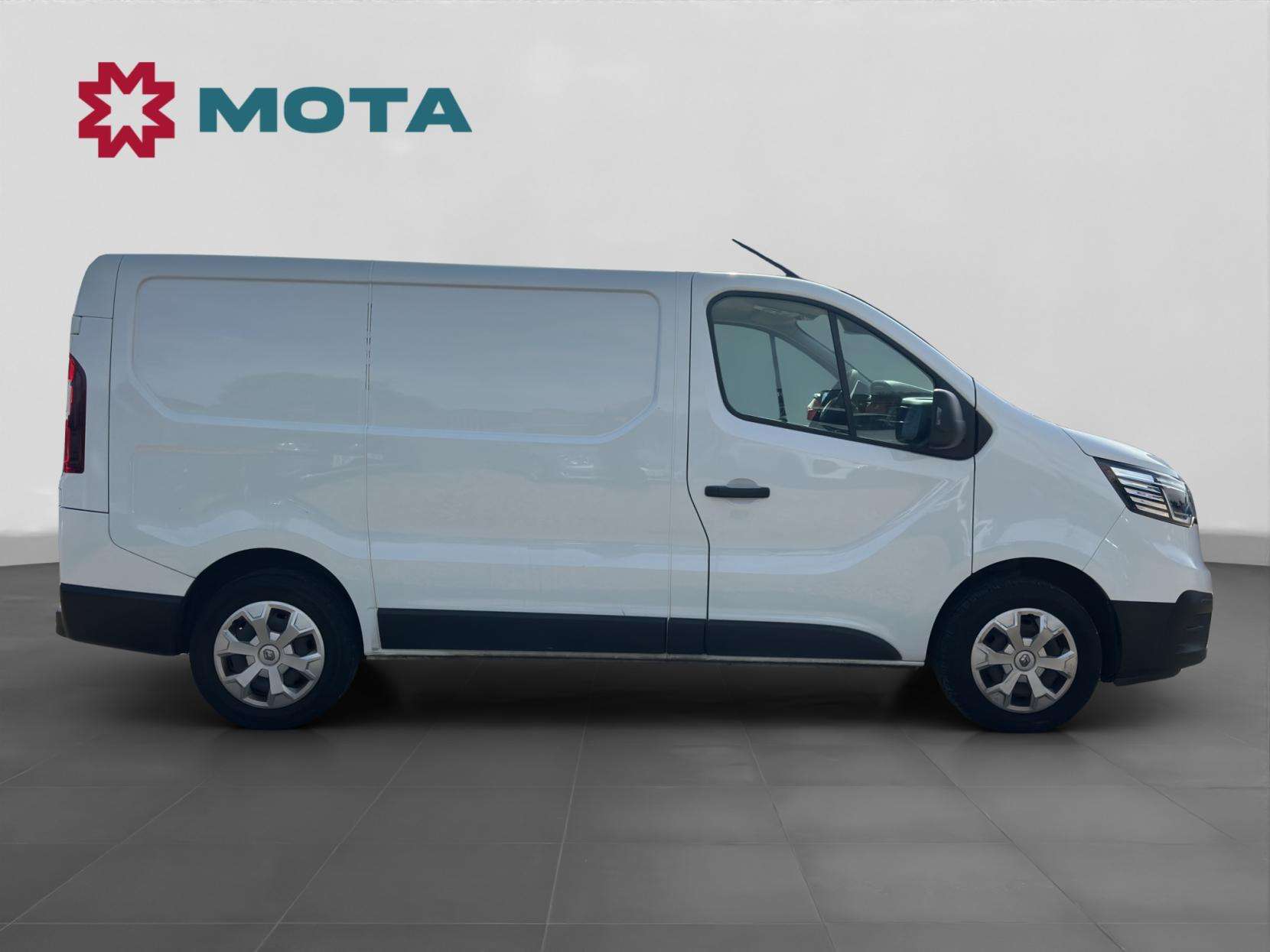 A 2023 RENAULT TRAFIC 2.0 dCi Blue SL28 Business+ Panel Van 5dr Diesel Manual L1 H1 Euro 6 (s/s) (130 ps) A 2023 RENAULT TRAFIC 2.0 dCi Blue SL28 Business+ Panel Van 5dr Diesel Manual L1 H1 Euro 6 (s/s) (130 ps)