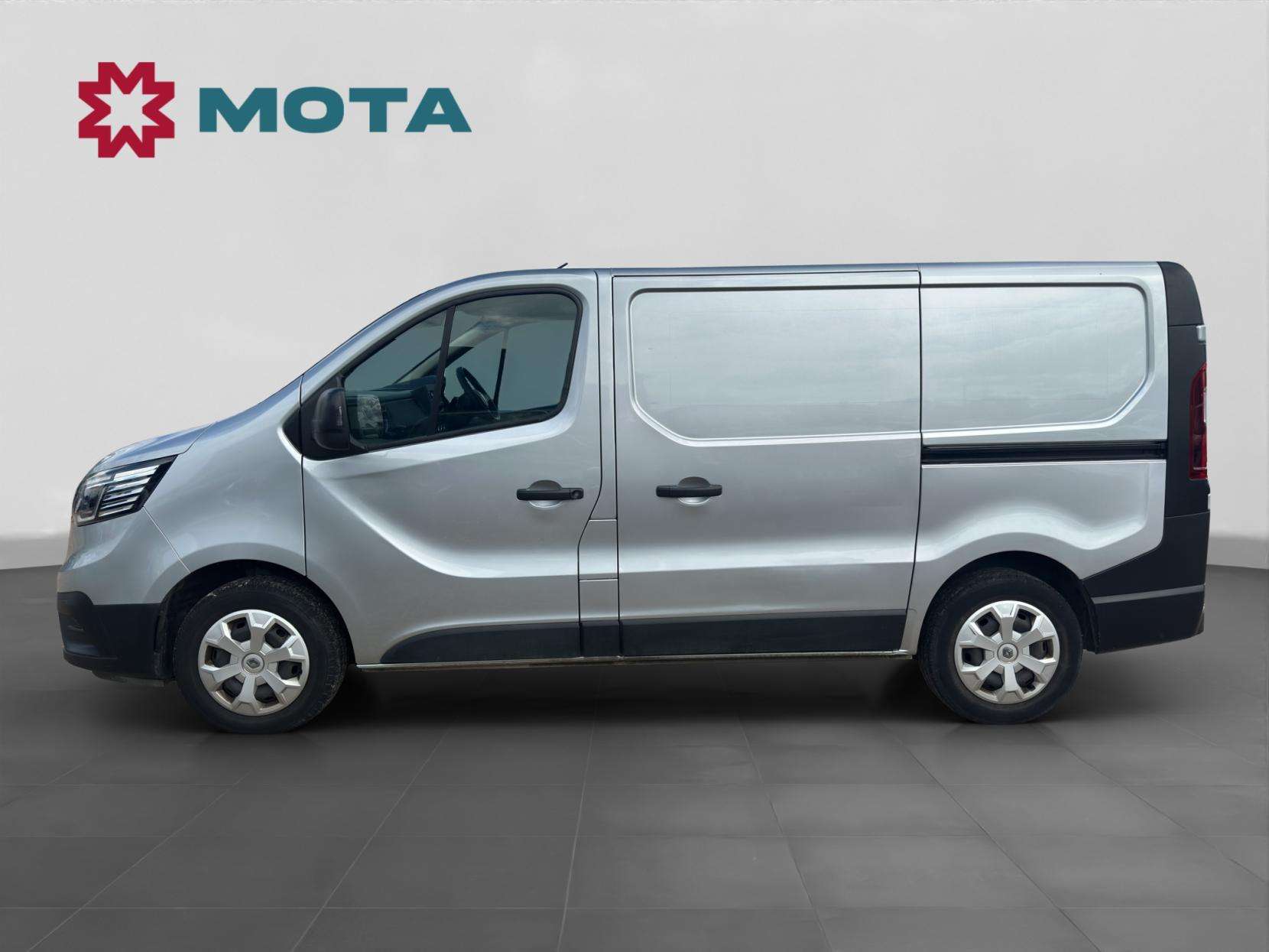2023 RENAULT TRAFIC 2023 RENAULT TRAFIC