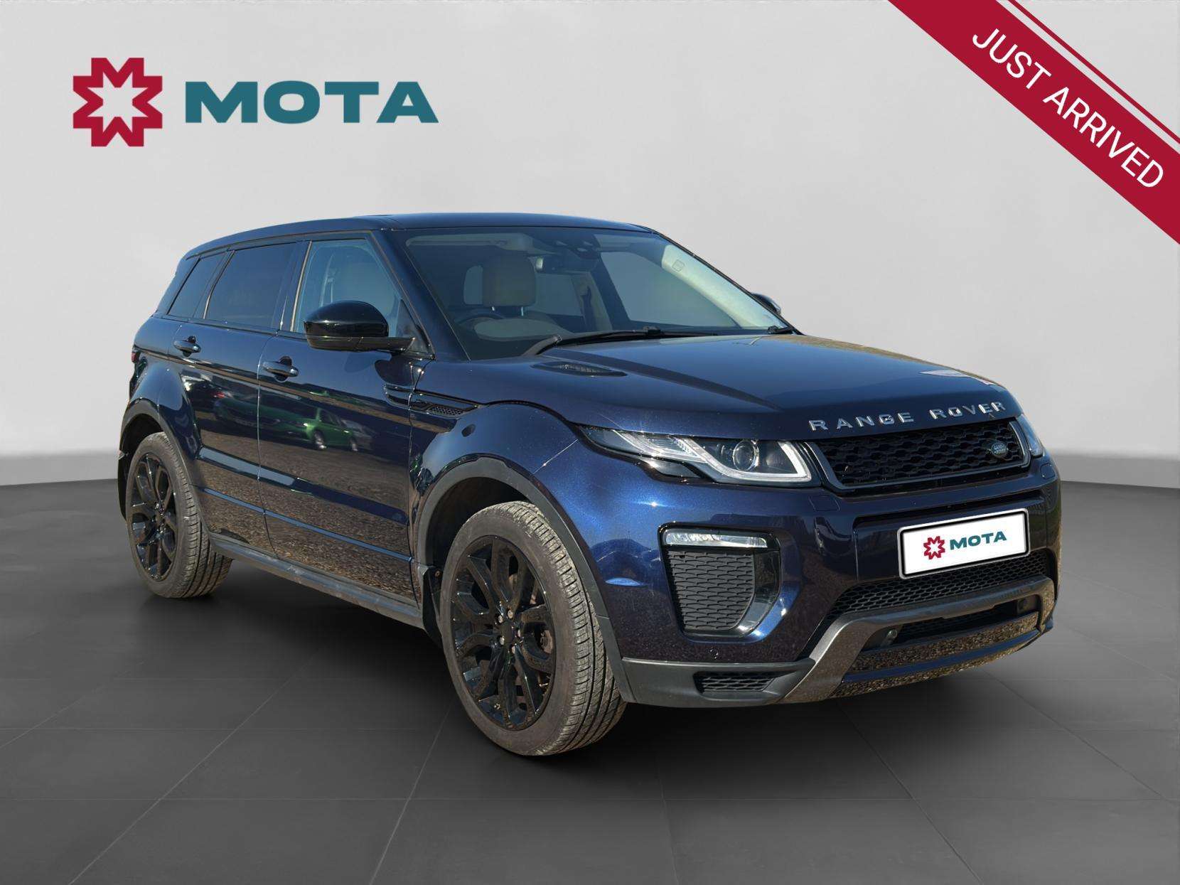 A 2016 LAND ROVER RANGE ROVER EVOQUE TD4 HSE DYNAMIC A 2016 LAND ROVER RANGE ROVER EVOQUE TD4 HSE DYNAMIC